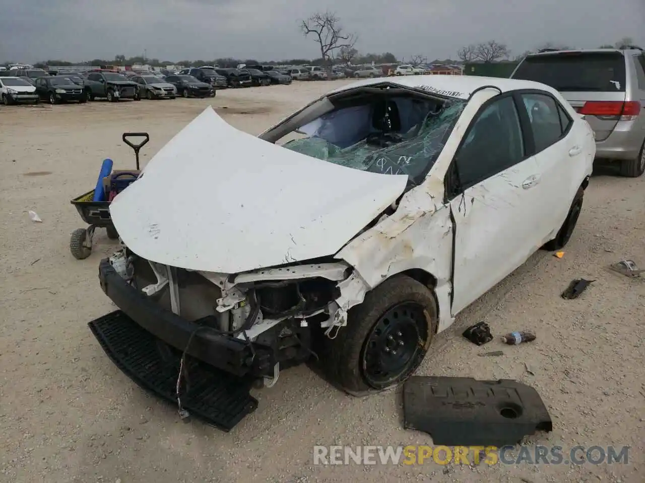 2 Photograph of a damaged car 2T1BURHE3KC232506 TOYOTA COROLLA 2019