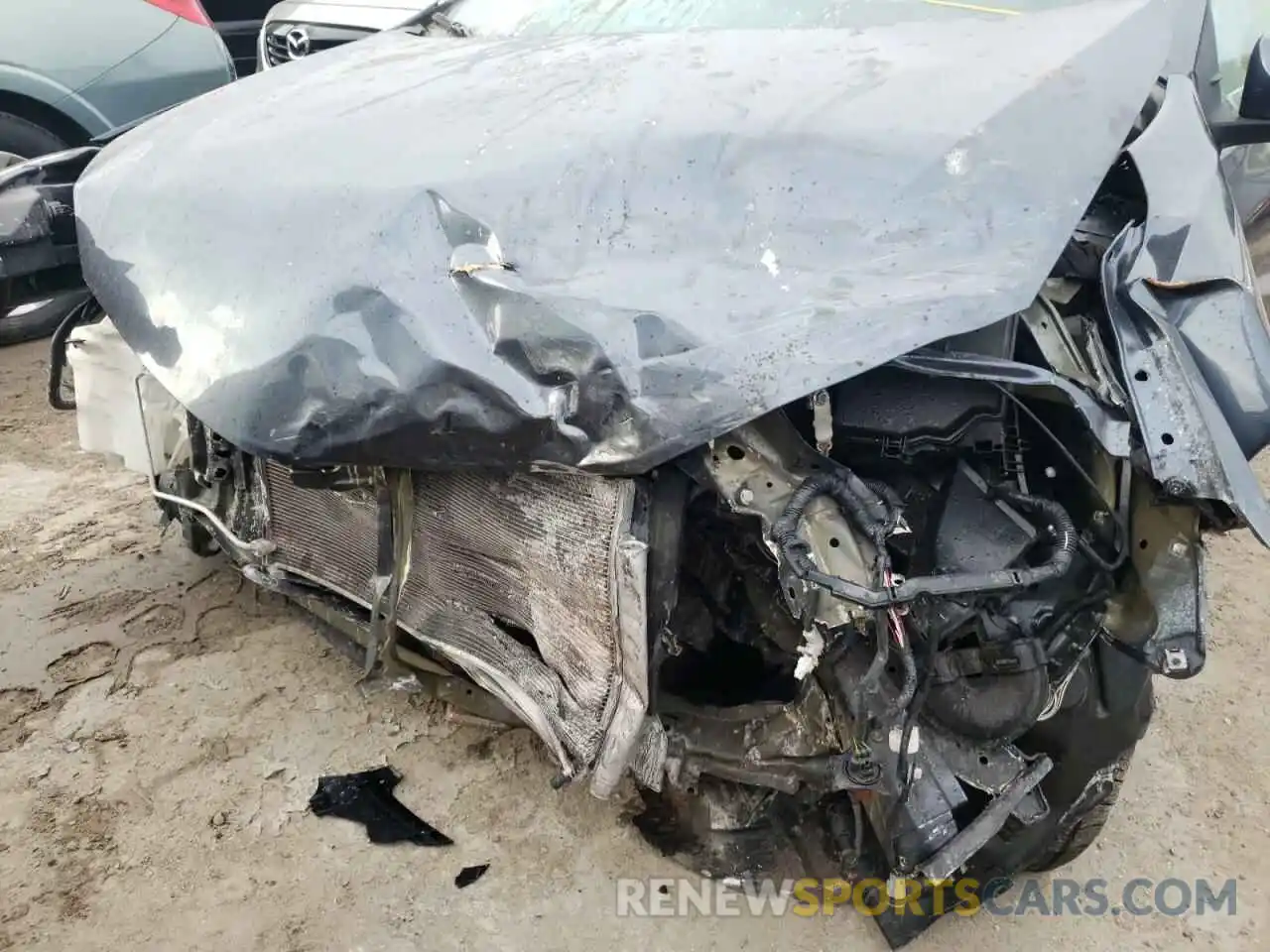 9 Photograph of a damaged car 2T1BURHE3KC232862 TOYOTA COROLLA 2019