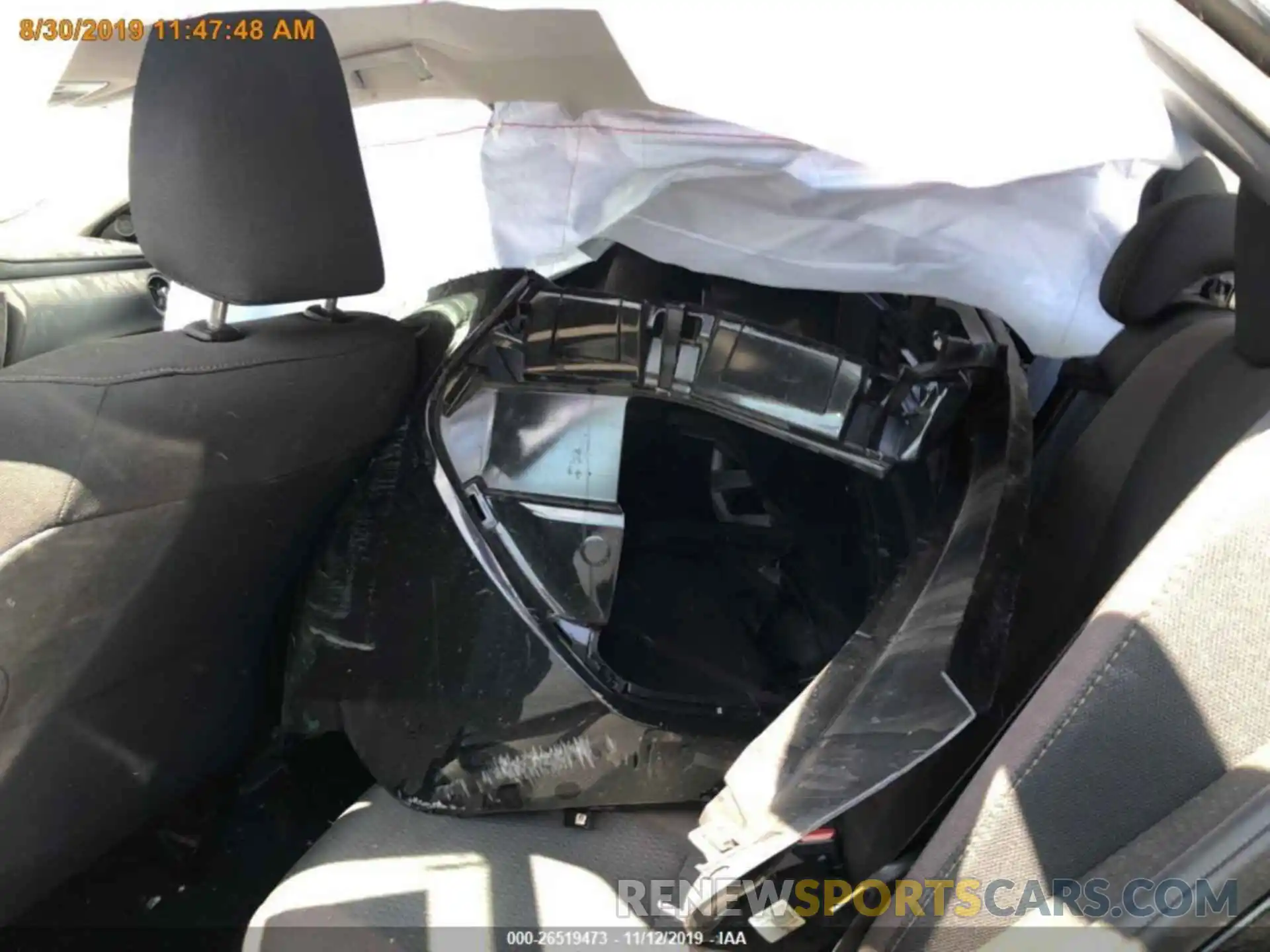 14 Photograph of a damaged car 2T1BURHE3KC233428 TOYOTA COROLLA 2019