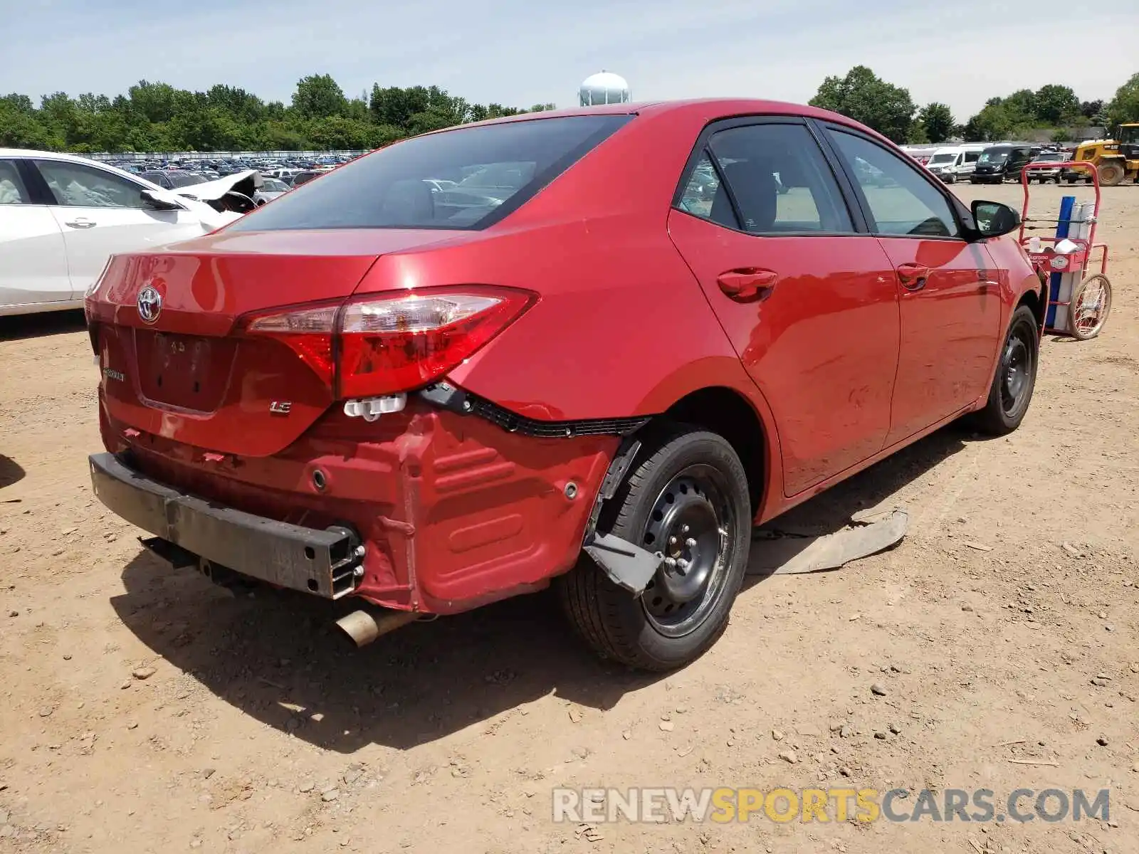 4 Photograph of a damaged car 2T1BURHE3KC233588 TOYOTA COROLLA 2019