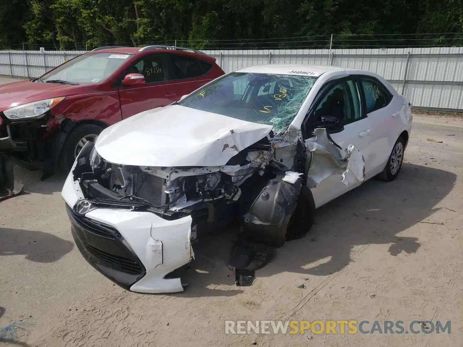 2 Photograph of a damaged car 2T1BURHE3KC233798 TOYOTA COROLLA 2019