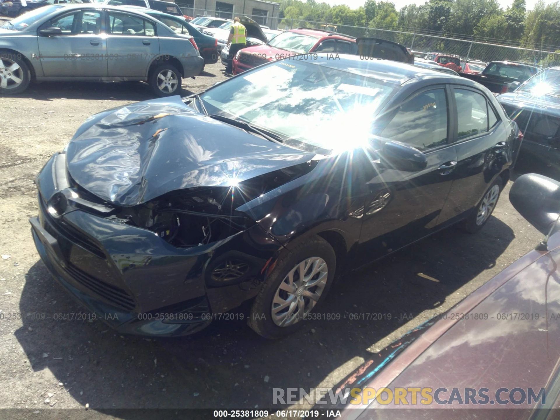 2 Photograph of a damaged car 2T1BURHE3KC234241 TOYOTA COROLLA 2019