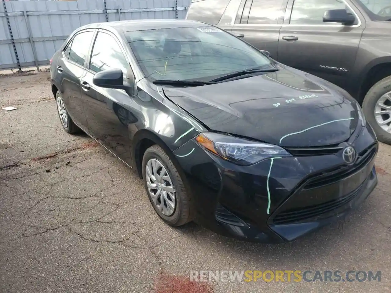 1 Photograph of a damaged car 2T1BURHE3KC234613 TOYOTA COROLLA 2019