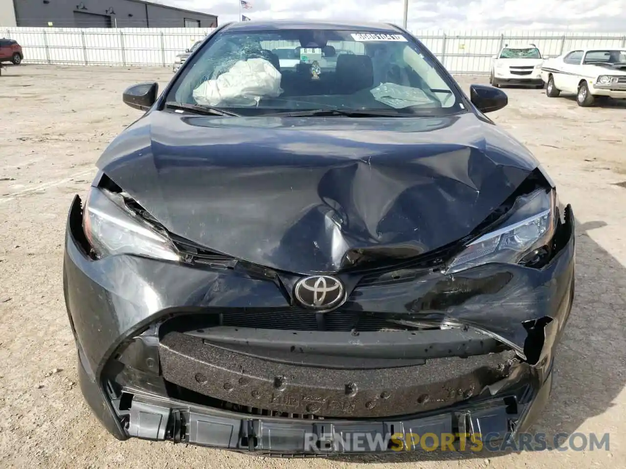 9 Photograph of a damaged car 2T1BURHE3KC235079 TOYOTA COROLLA 2019