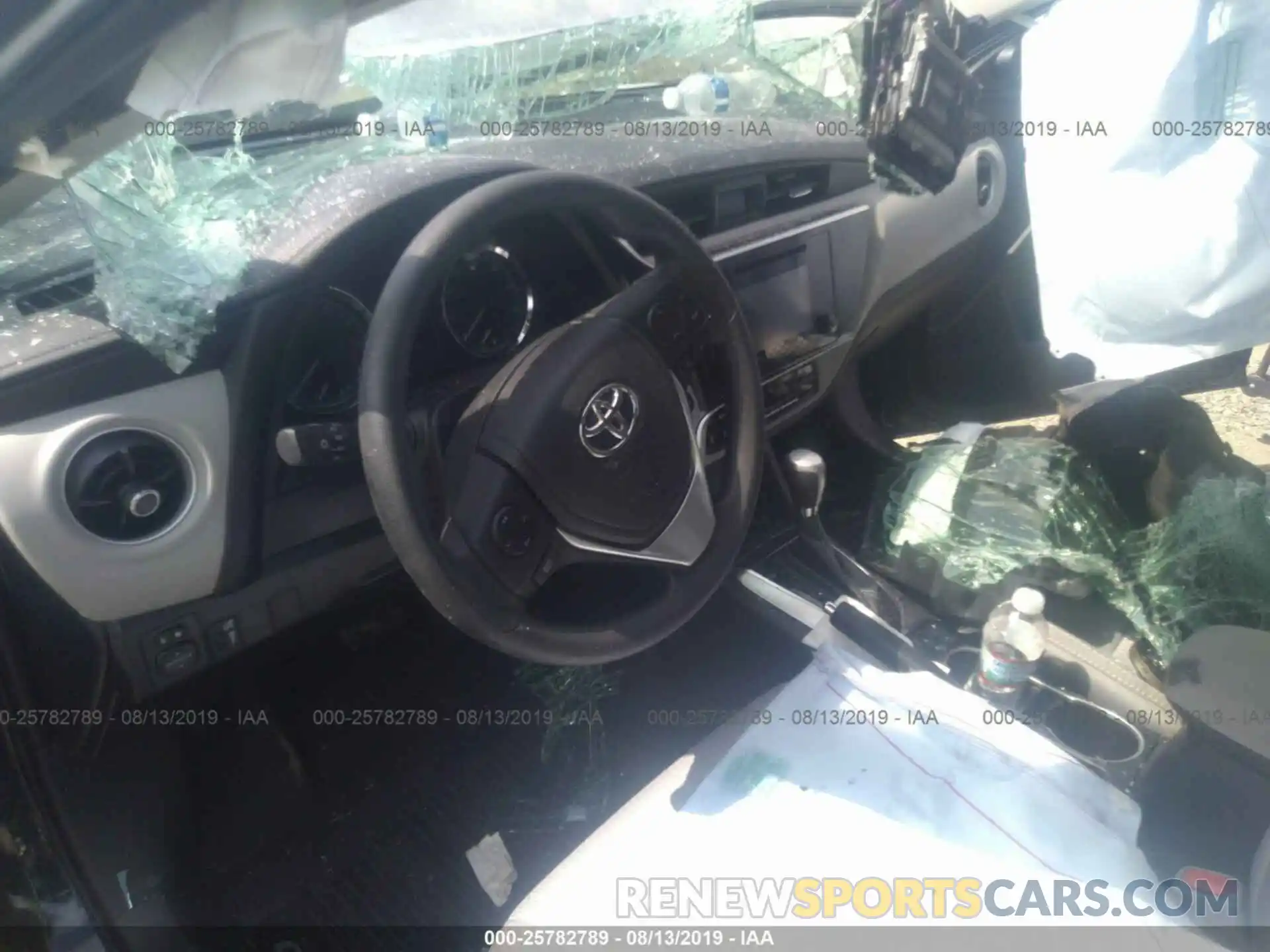 5 Photograph of a damaged car 2T1BURHE3KC235129 TOYOTA COROLLA 2019