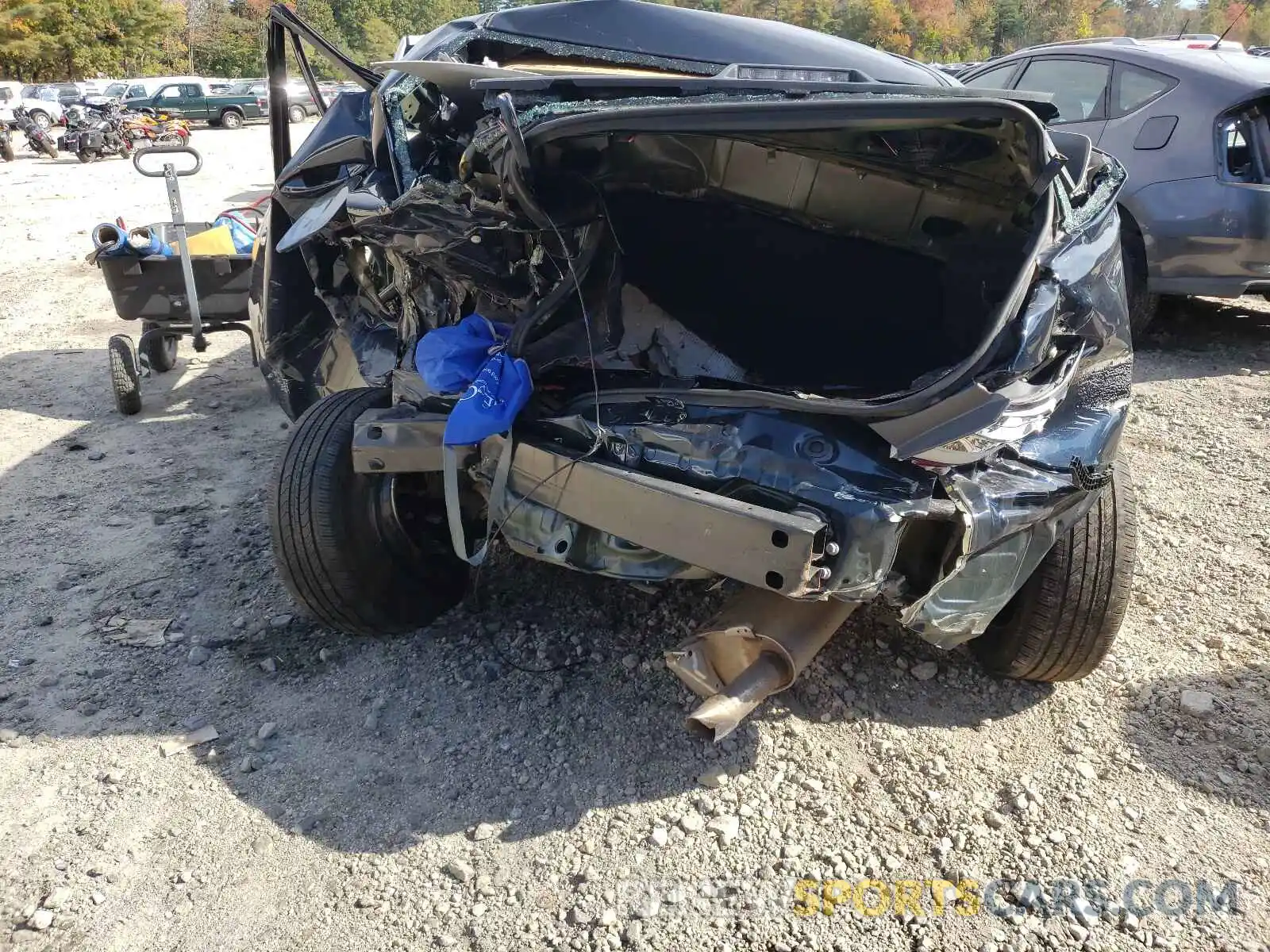 9 Photograph of a damaged car 2T1BURHE3KC235163 TOYOTA COROLLA 2019