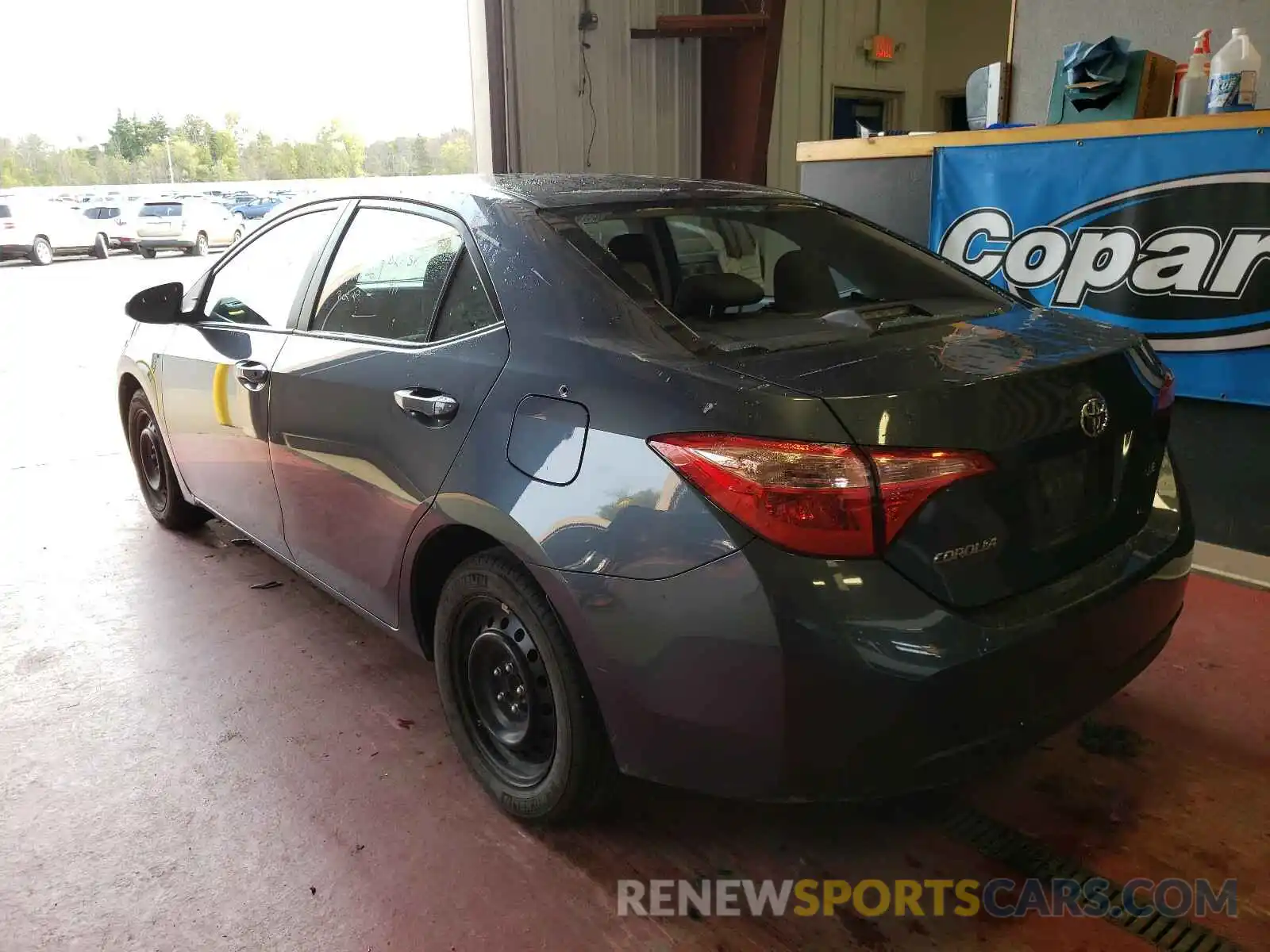 3 Photograph of a damaged car 2T1BURHE3KC236474 TOYOTA COROLLA 2019