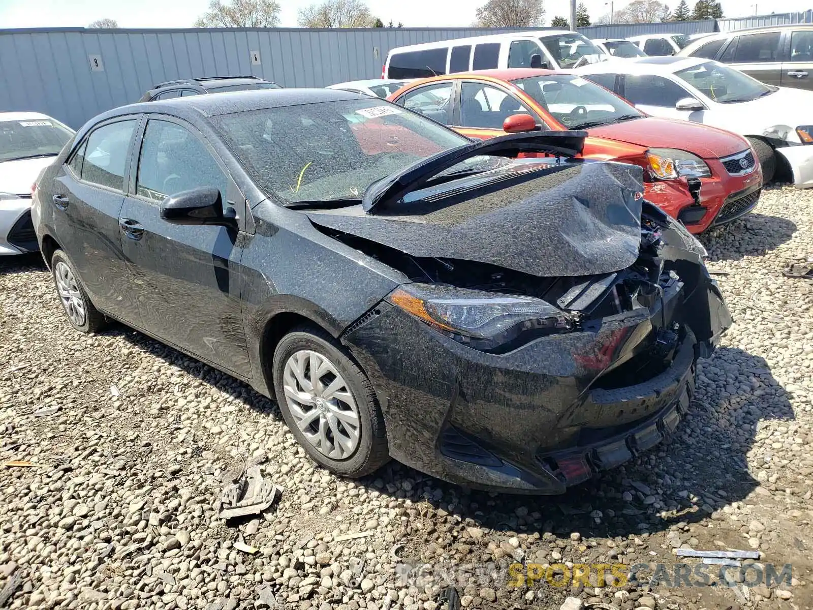 1 Photograph of a damaged car 2T1BURHE3KC236491 TOYOTA COROLLA 2019