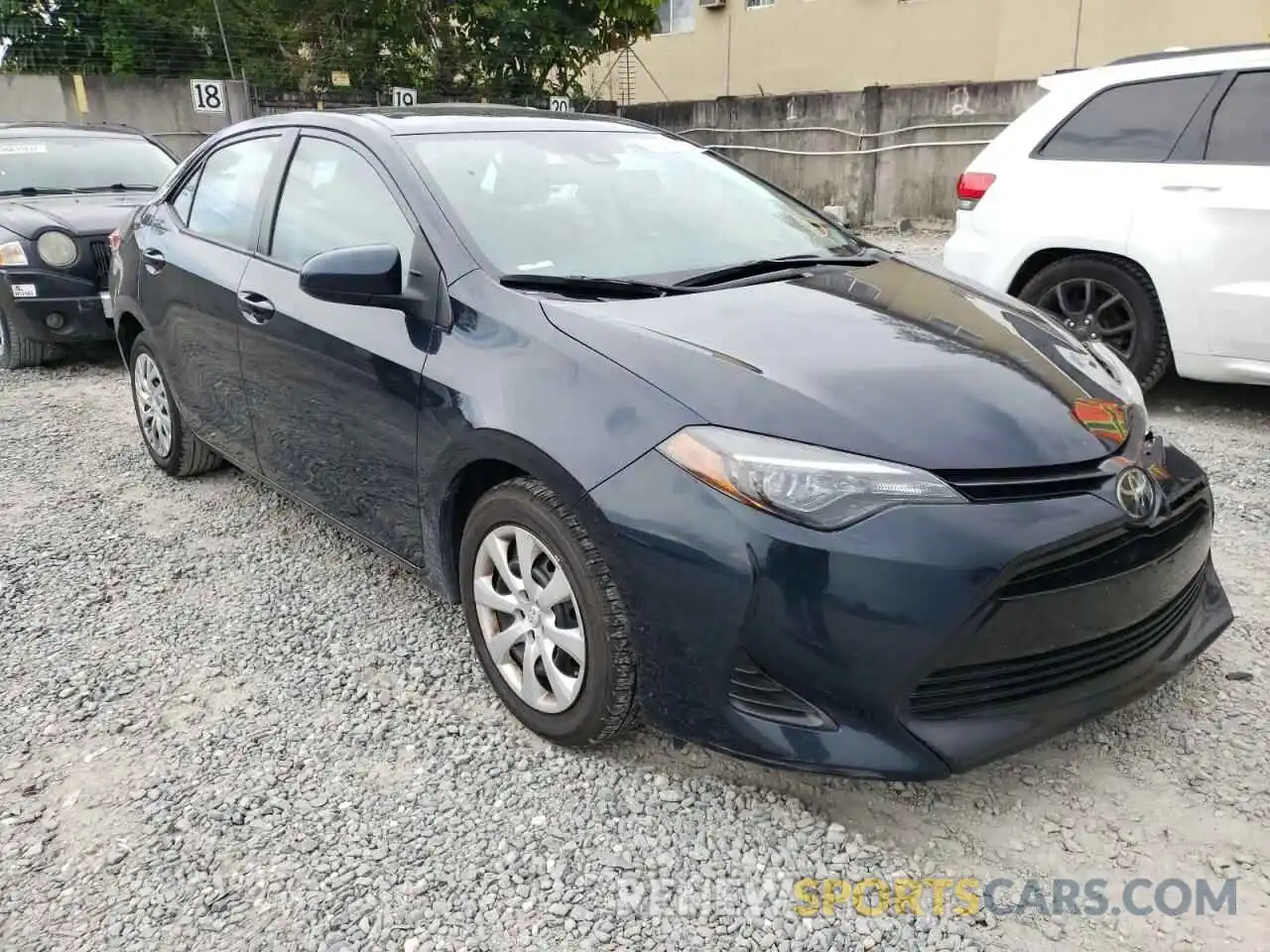 1 Photograph of a damaged car 2T1BURHE3KC237219 TOYOTA COROLLA 2019