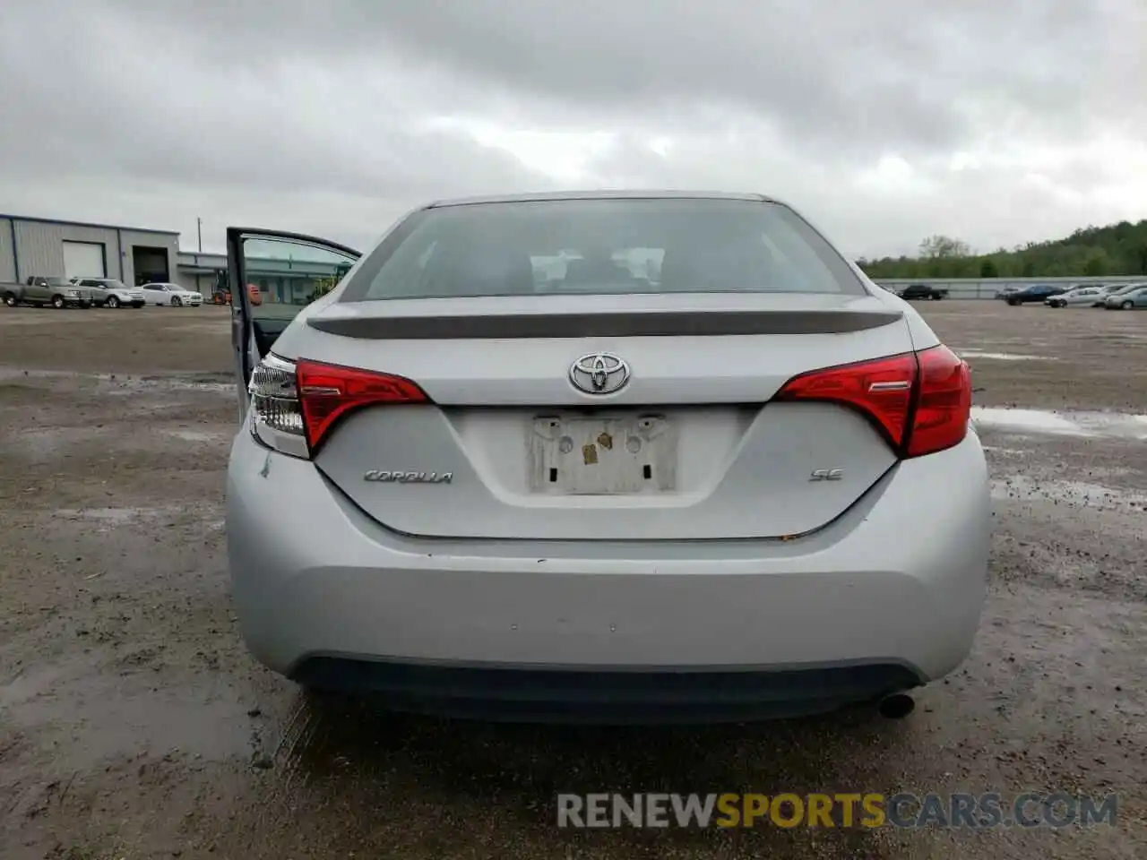 9 Photograph of a damaged car 2T1BURHE3KC237432 TOYOTA COROLLA 2019