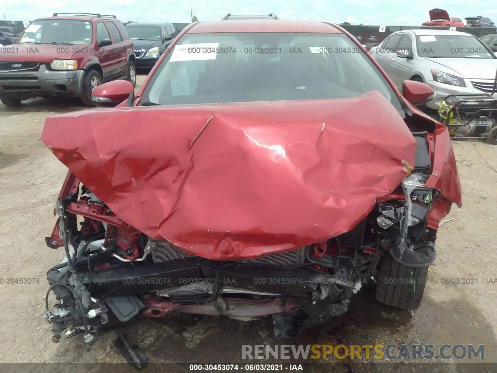 6 Фотография поврежденного автомобиля 2T1BURHE3KC237527 TOYOTA COROLLA 2019