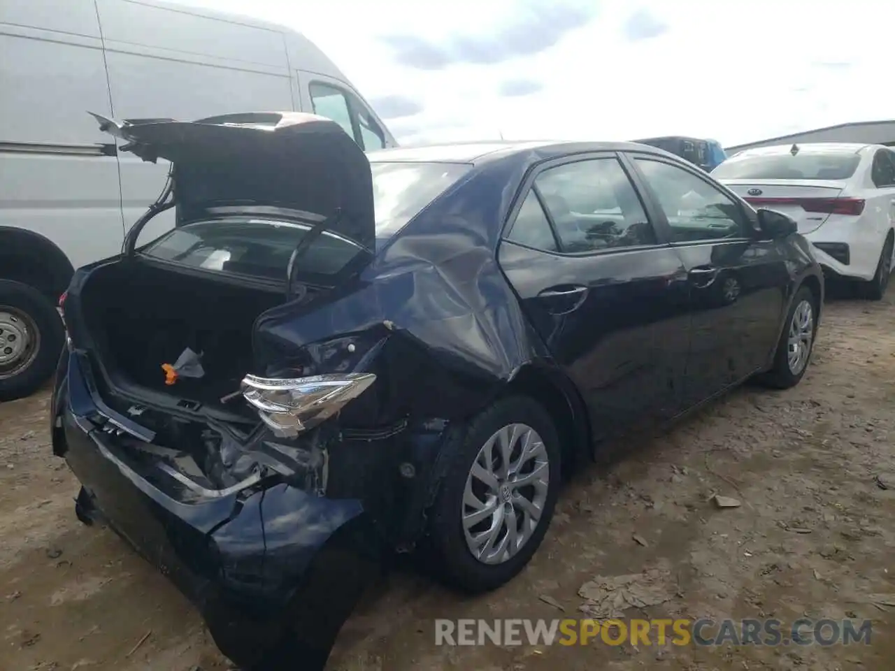 4 Photograph of a damaged car 2T1BURHE3KC237950 TOYOTA COROLLA 2019