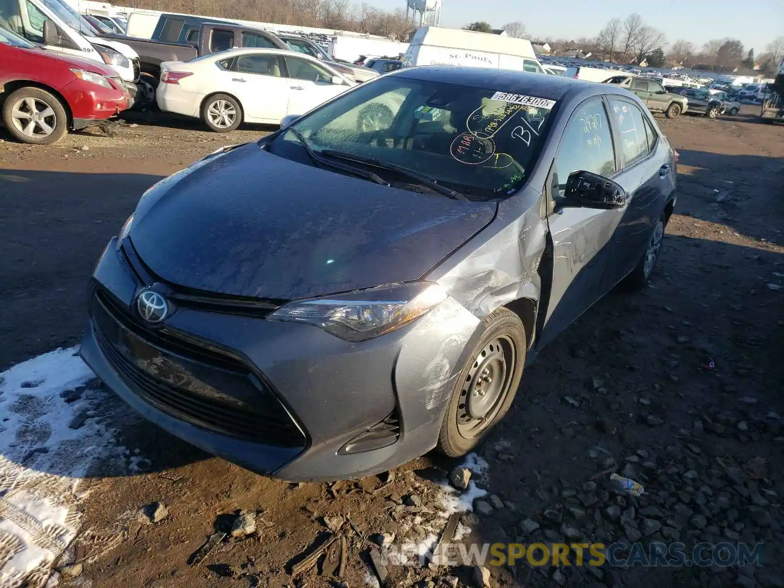 2 Фотография поврежденного автомобиля 2T1BURHE3KC237981 TOYOTA COROLLA 2019