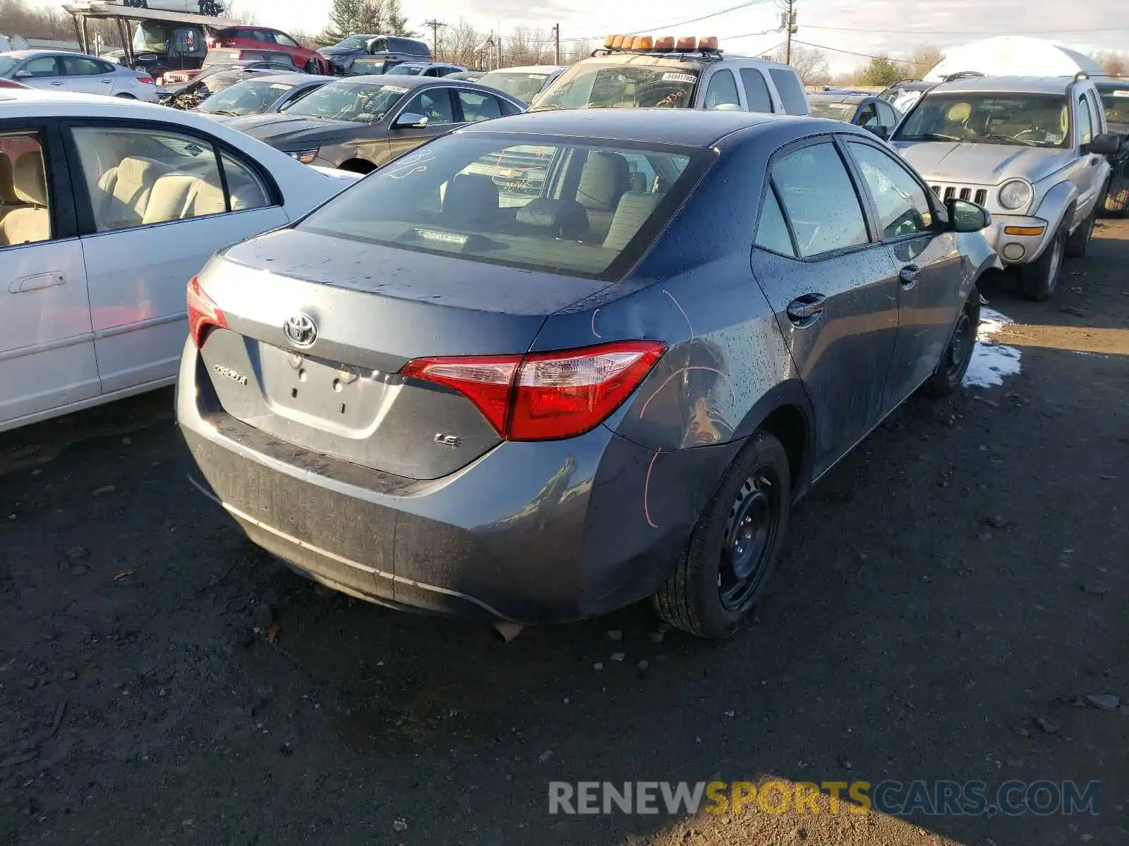 4 Photograph of a damaged car 2T1BURHE3KC237981 TOYOTA COROLLA 2019