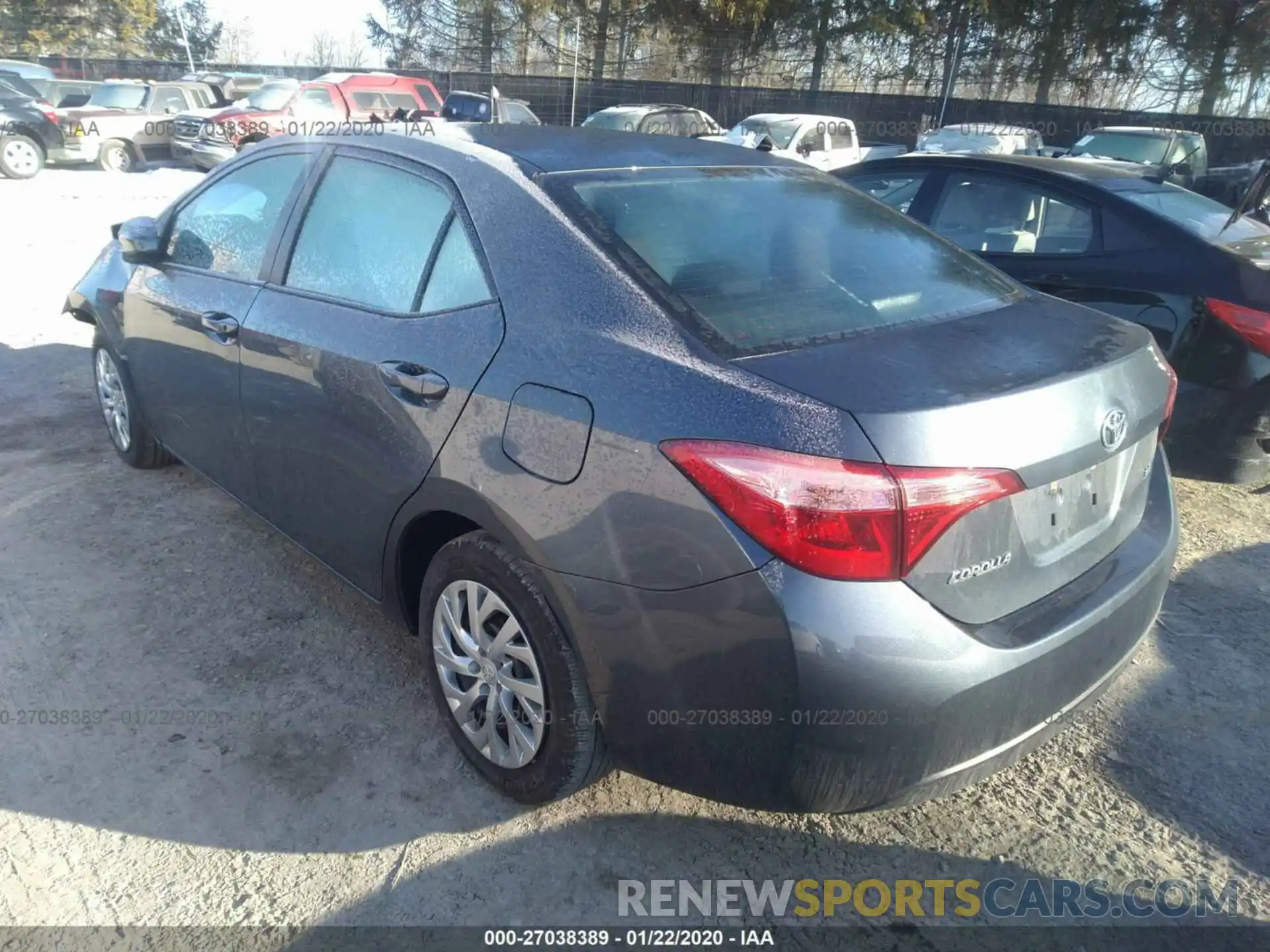 3 Photograph of a damaged car 2T1BURHE3KC238144 TOYOTA COROLLA 2019