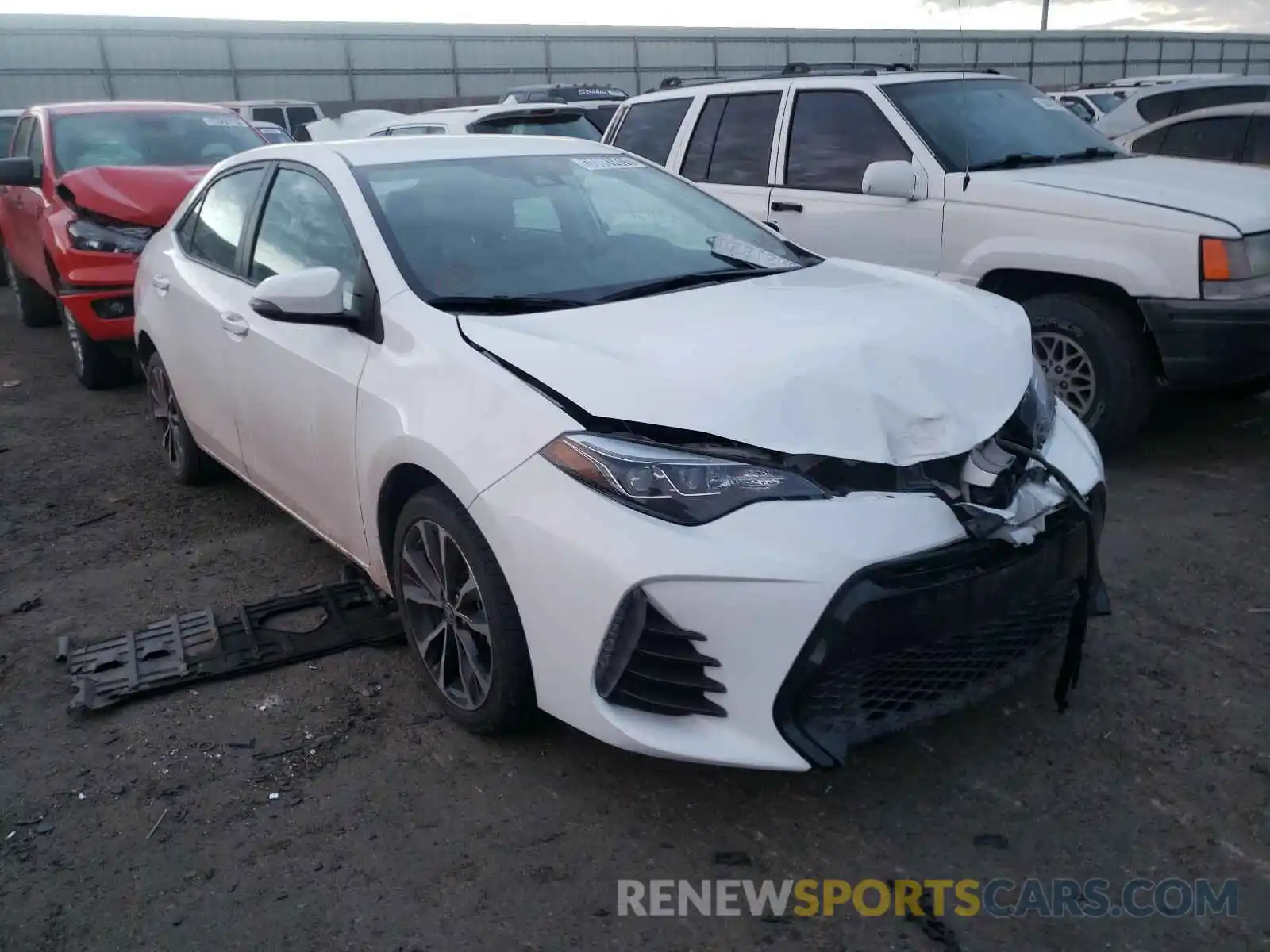 1 Photograph of a damaged car 2T1BURHE3KC238404 TOYOTA COROLLA 2019