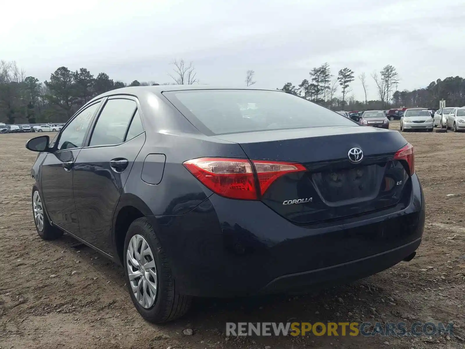 3 Photograph of a damaged car 2T1BURHE3KC238743 TOYOTA COROLLA 2019