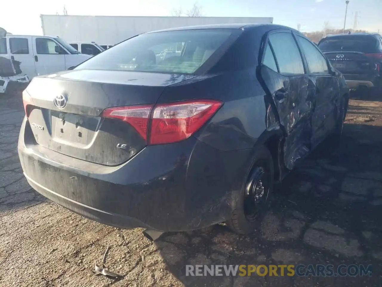 4 Photograph of a damaged car 2T1BURHE3KC239410 TOYOTA COROLLA 2019