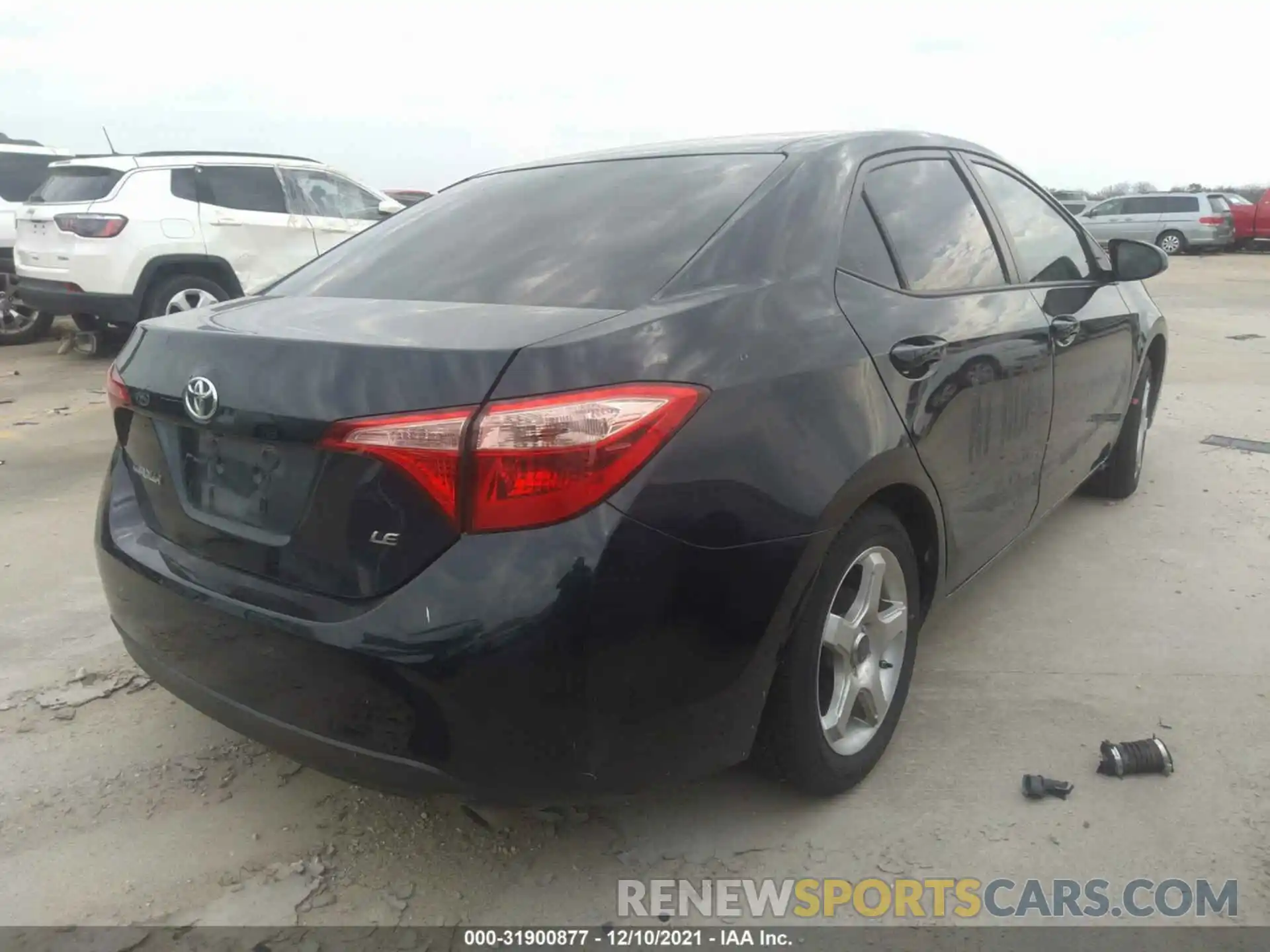 4 Photograph of a damaged car 2T1BURHE3KC240024 TOYOTA COROLLA 2019