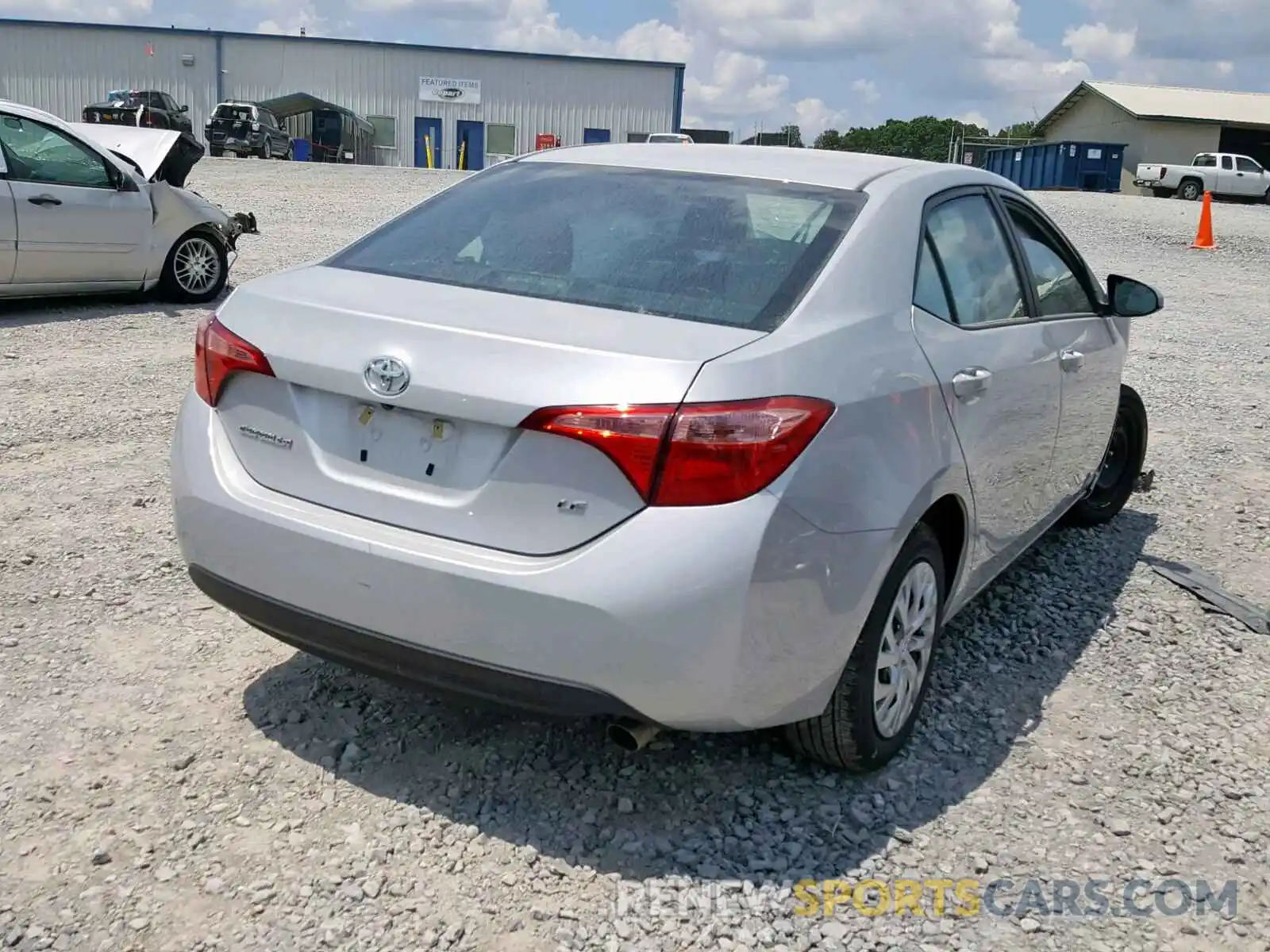 4 Photograph of a damaged car 2T1BURHE3KC240086 TOYOTA COROLLA 2019