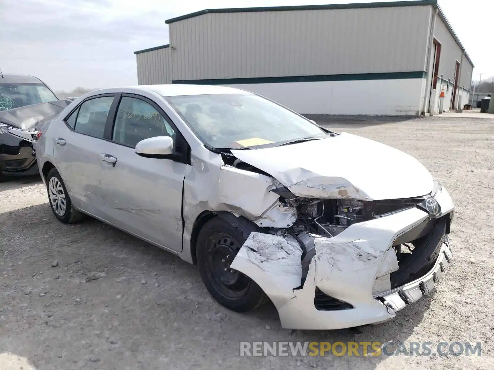 1 Photograph of a damaged car 2T1BURHE3KC241013 TOYOTA COROLLA 2019