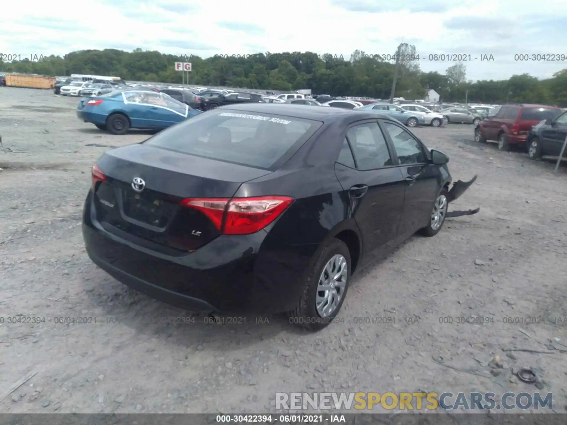 4 Photograph of a damaged car 2T1BURHE3KC241531 TOYOTA COROLLA 2019