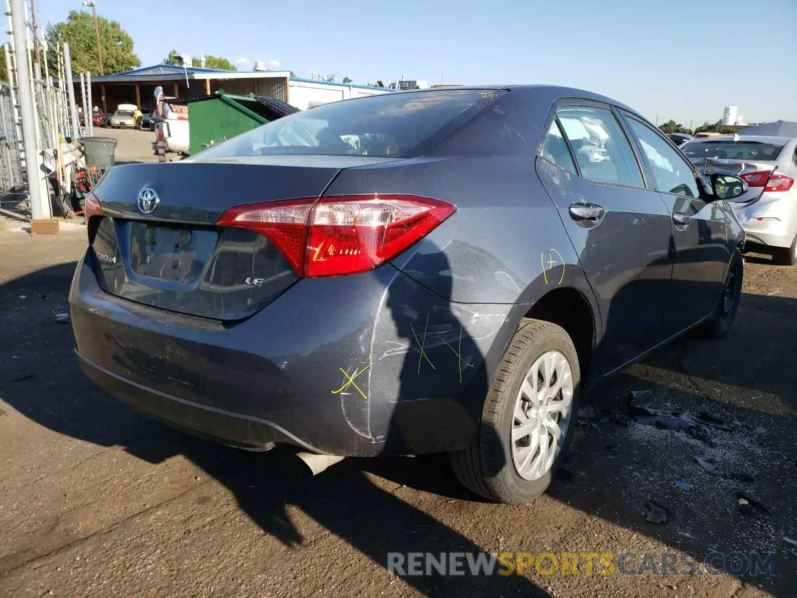 4 Photograph of a damaged car 2T1BURHE3KC241951 TOYOTA COROLLA 2019