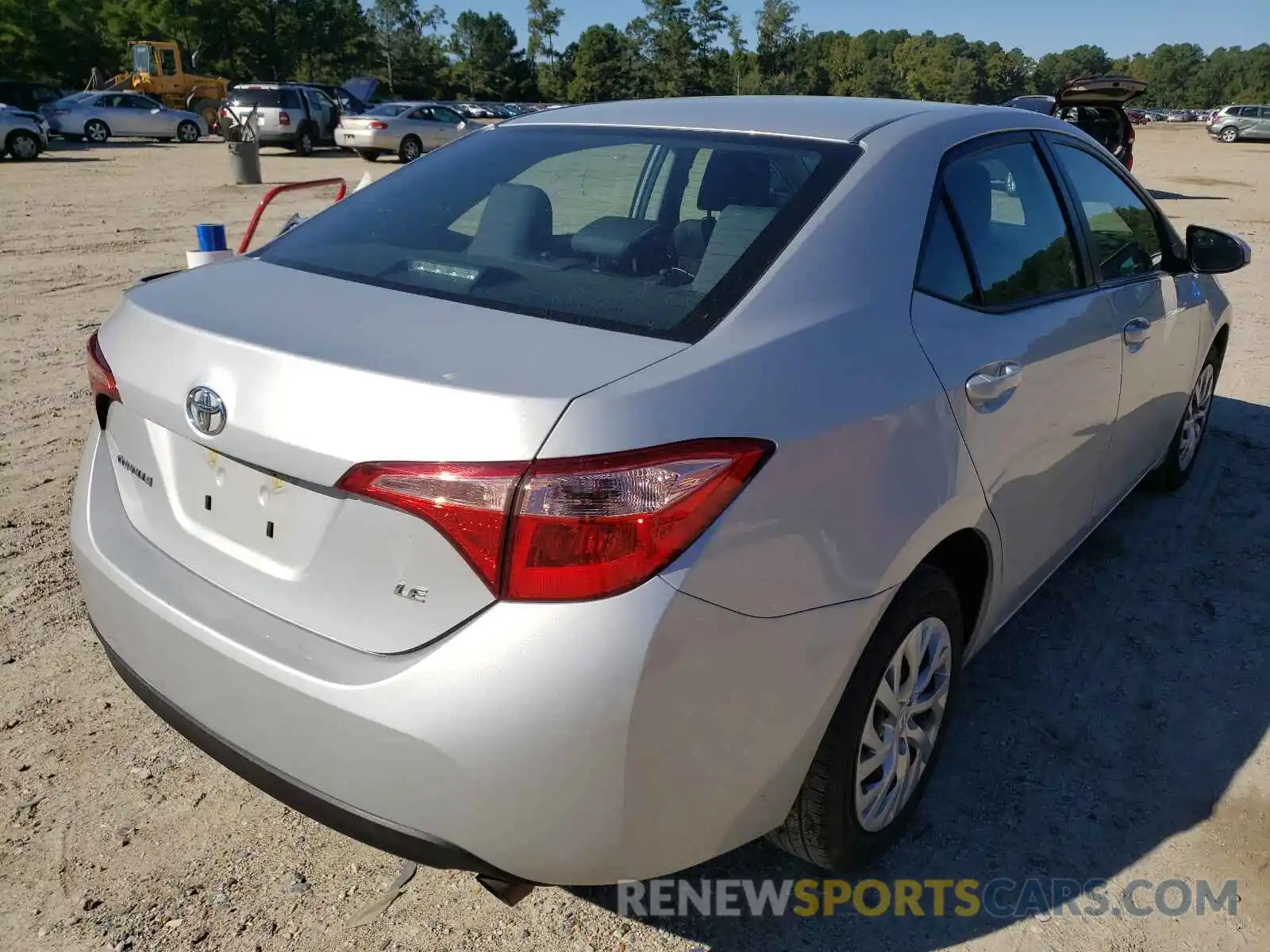 4 Photograph of a damaged car 2T1BURHE3KC242016 TOYOTA COROLLA 2019