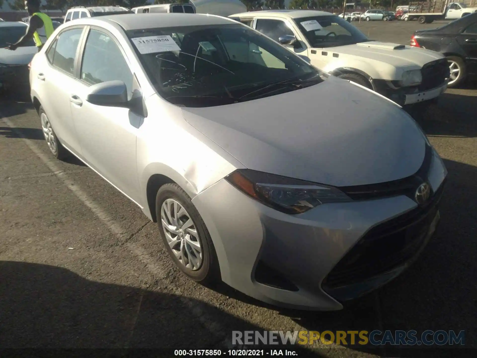 1 Photograph of a damaged car 2T1BURHE3KC242100 TOYOTA COROLLA 2019