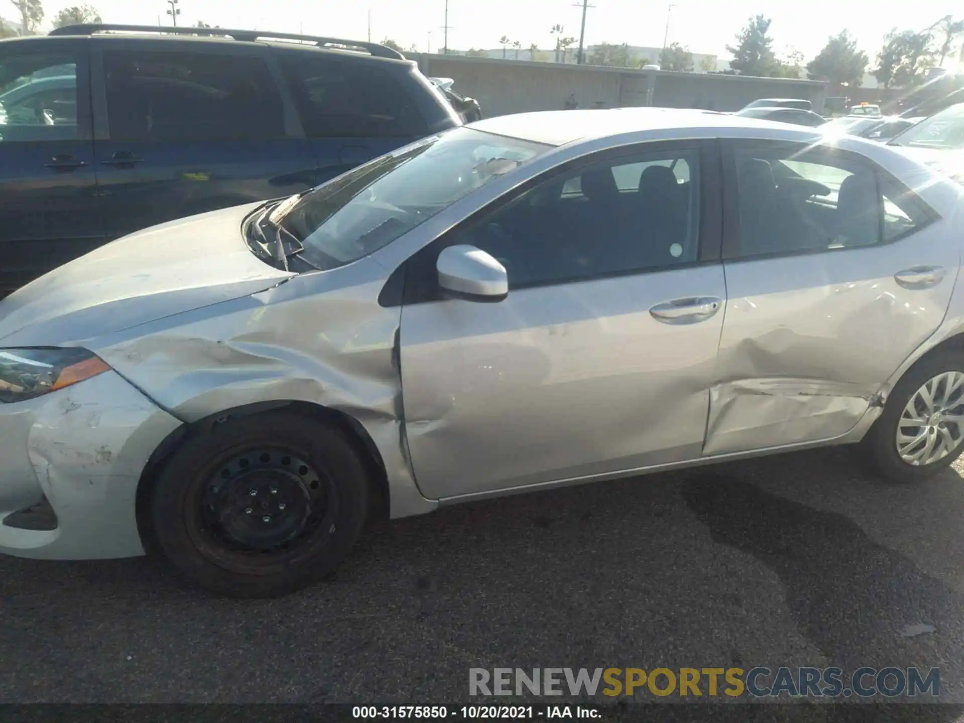 6 Photograph of a damaged car 2T1BURHE3KC242100 TOYOTA COROLLA 2019