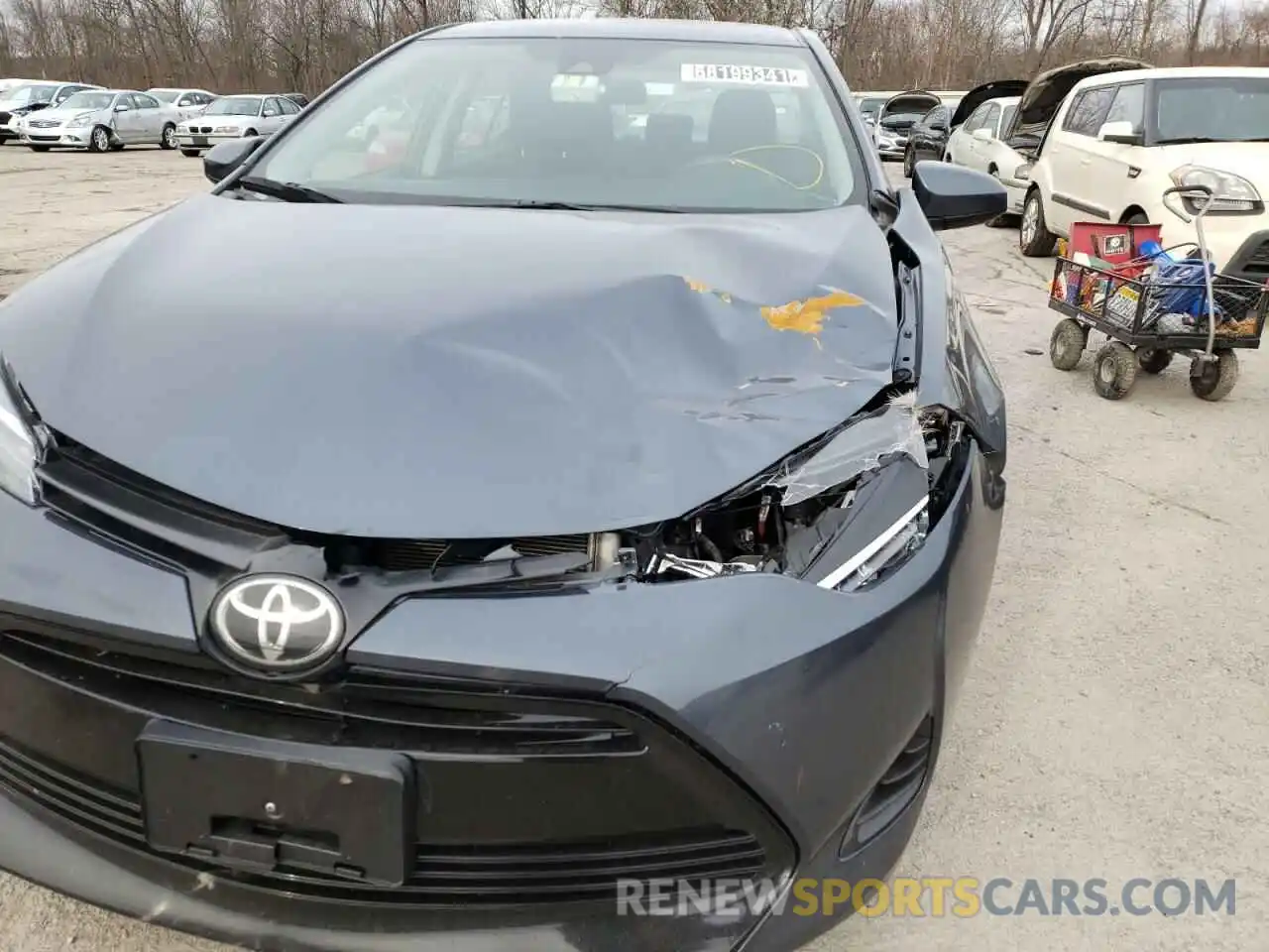 9 Photograph of a damaged car 2T1BURHE3KC242243 TOYOTA COROLLA 2019