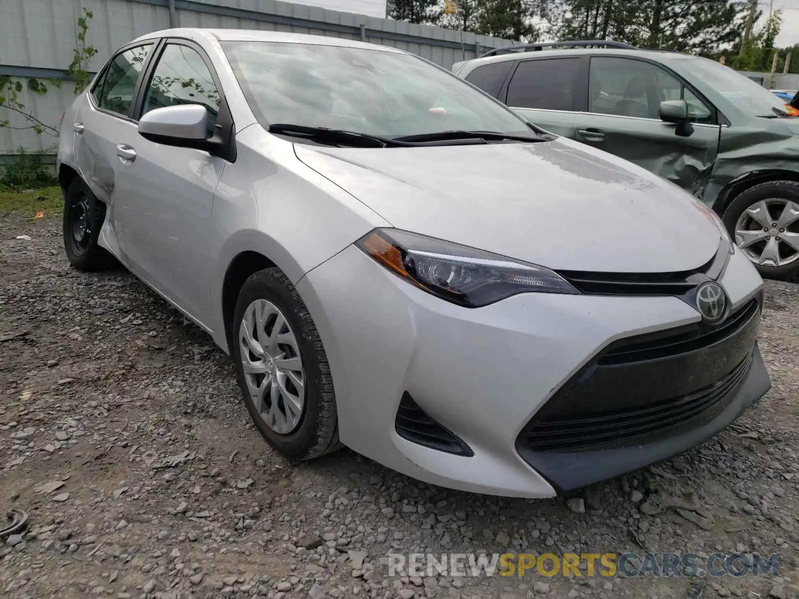 1 Photograph of a damaged car 2T1BURHE3KC242260 TOYOTA COROLLA 2019