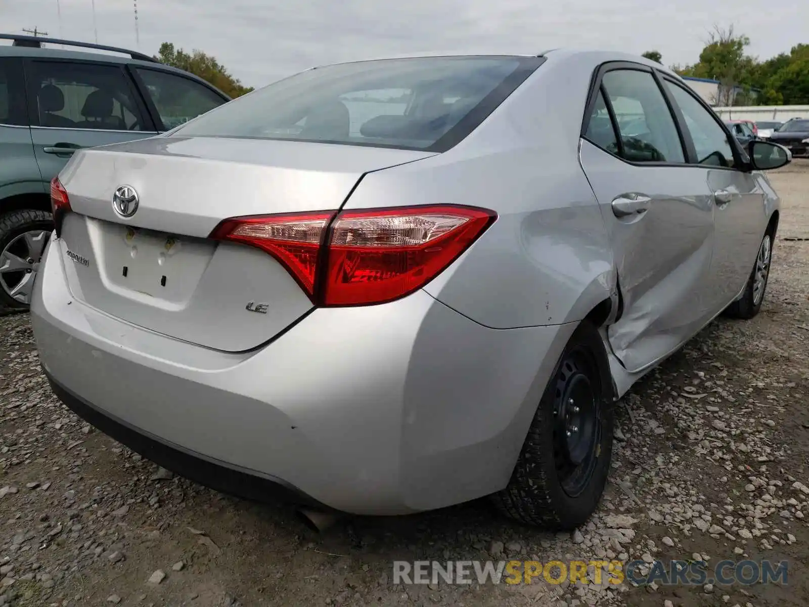 4 Фотография поврежденного автомобиля 2T1BURHE3KC242260 TOYOTA COROLLA 2019