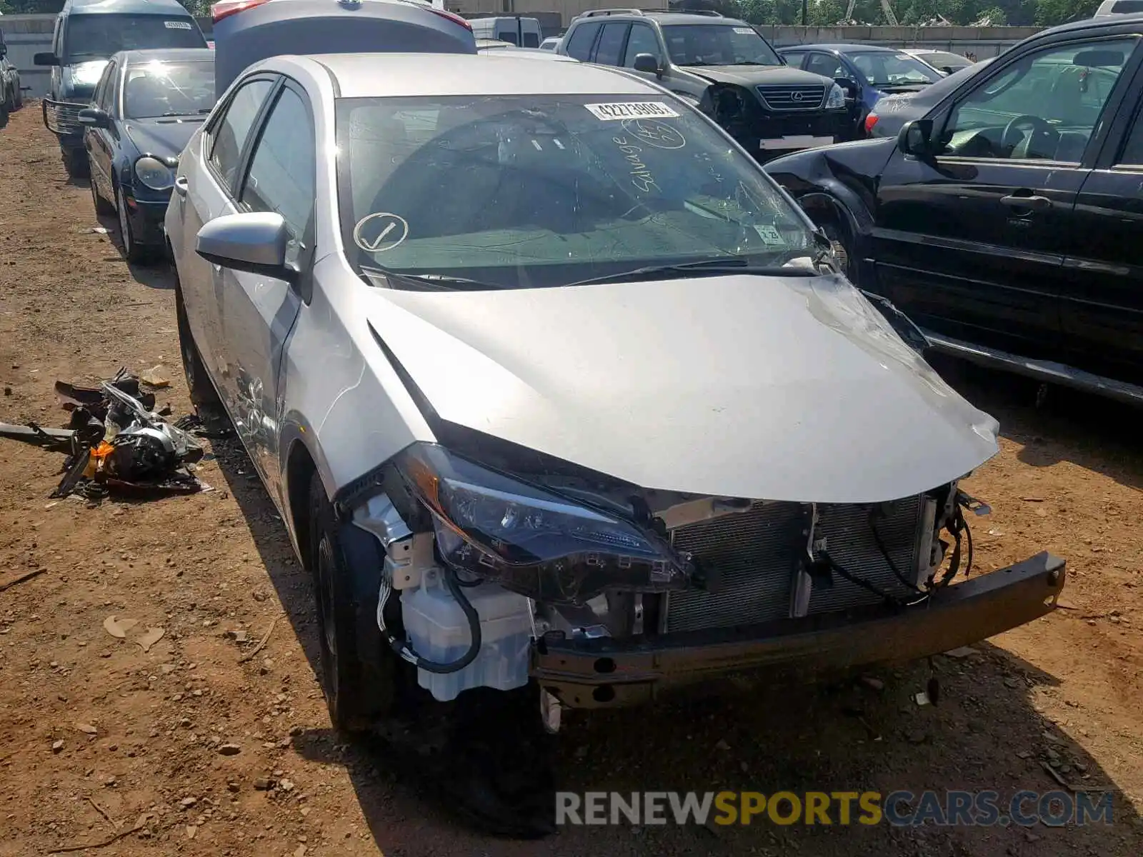 1 Photograph of a damaged car 2T1BURHE3KC242338 TOYOTA COROLLA 2019