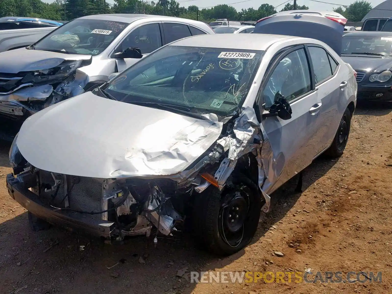 2 Photograph of a damaged car 2T1BURHE3KC242338 TOYOTA COROLLA 2019