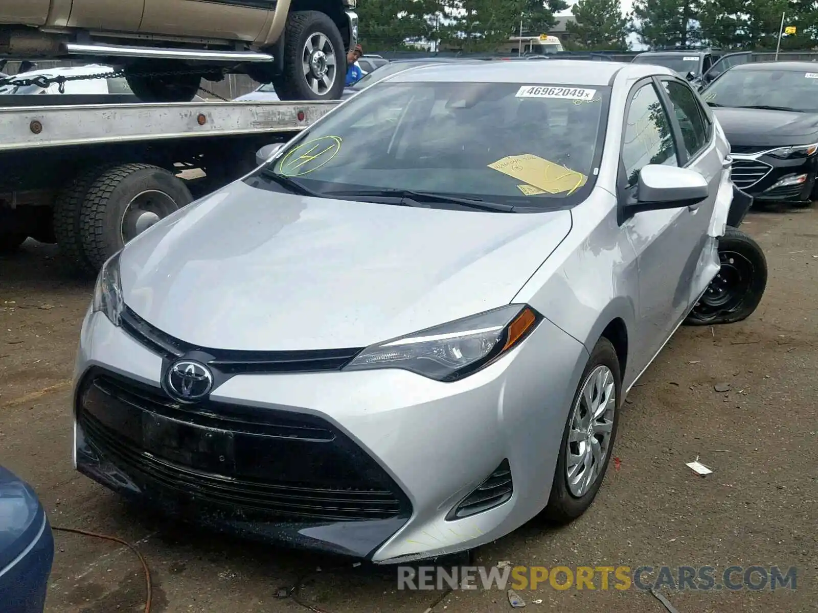 2 Photograph of a damaged car 2T1BURHE3KC243473 TOYOTA COROLLA 2019