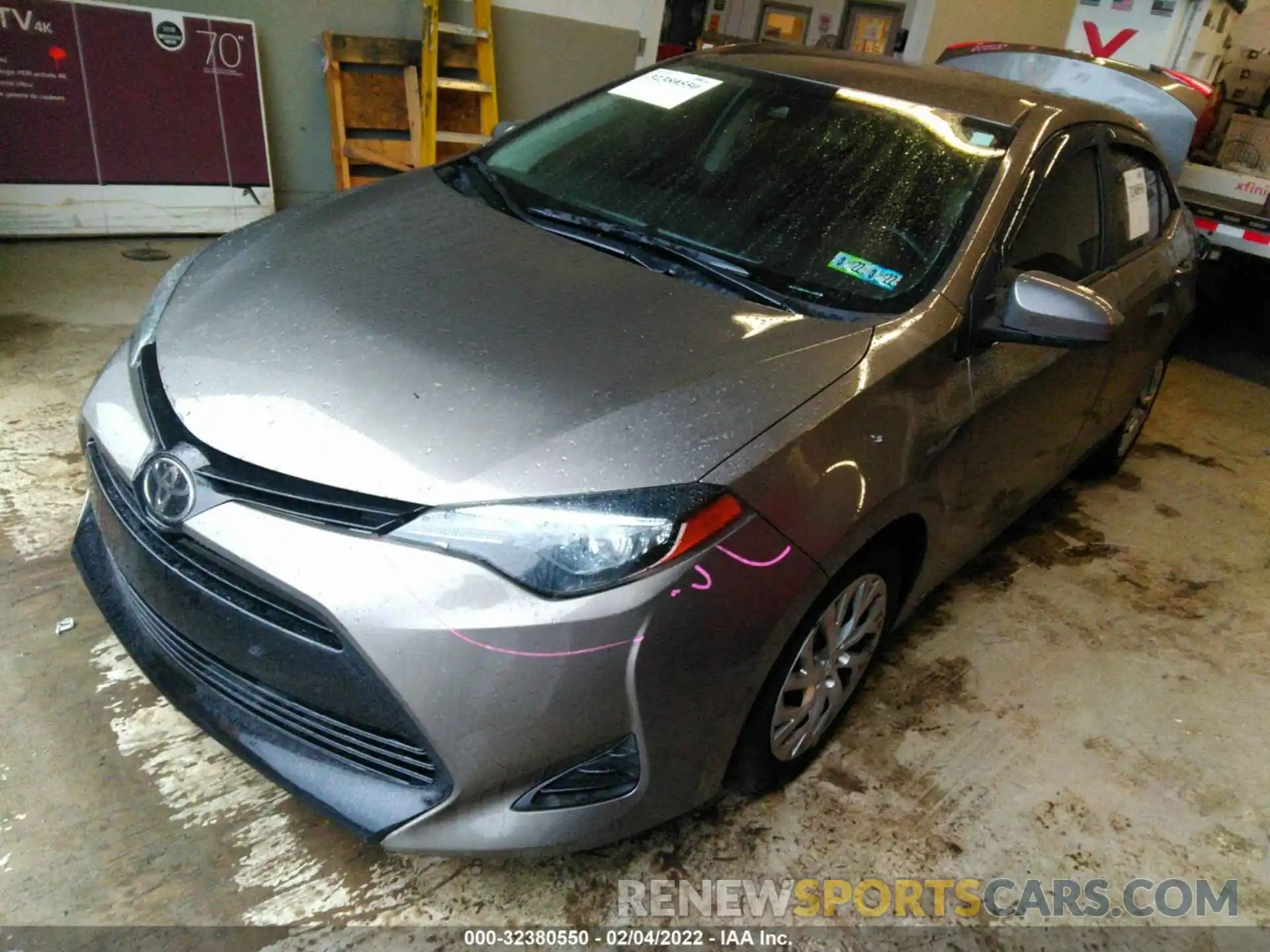 2 Photograph of a damaged car 2T1BURHE3KC243585 TOYOTA COROLLA 2019