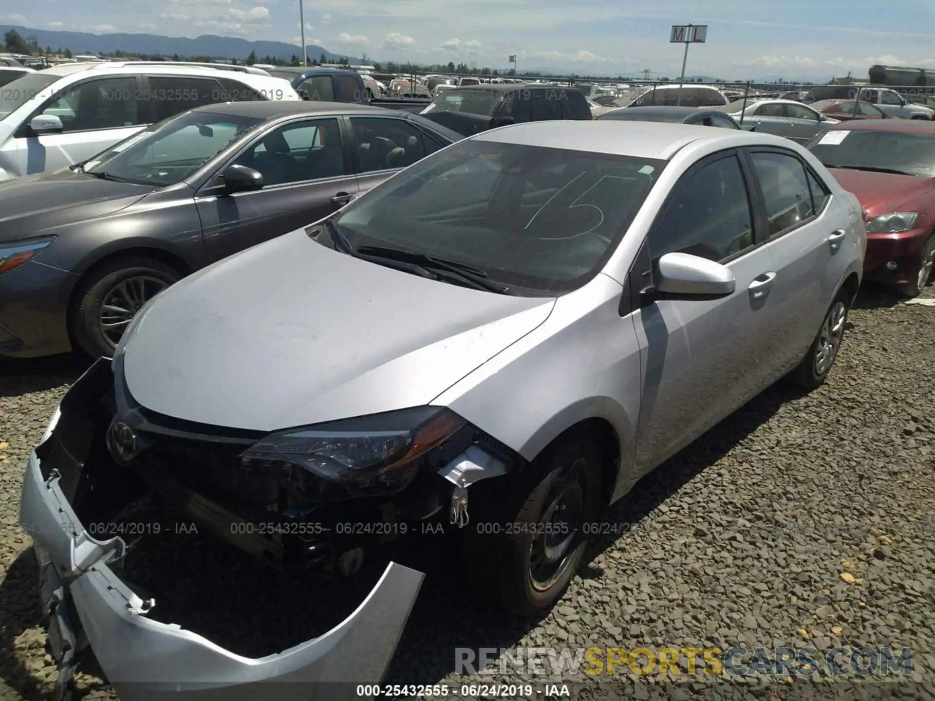 2 Photograph of a damaged car 2T1BURHE3KC244820 TOYOTA COROLLA 2019