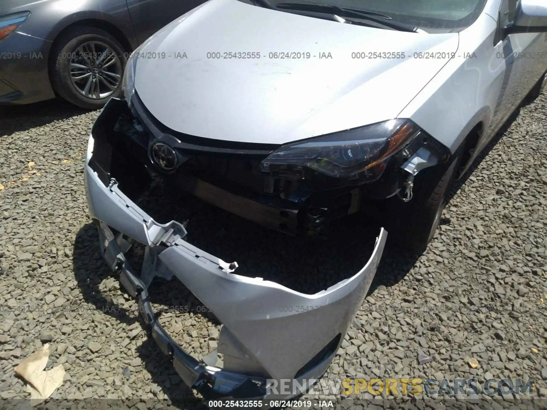 6 Photograph of a damaged car 2T1BURHE3KC244820 TOYOTA COROLLA 2019