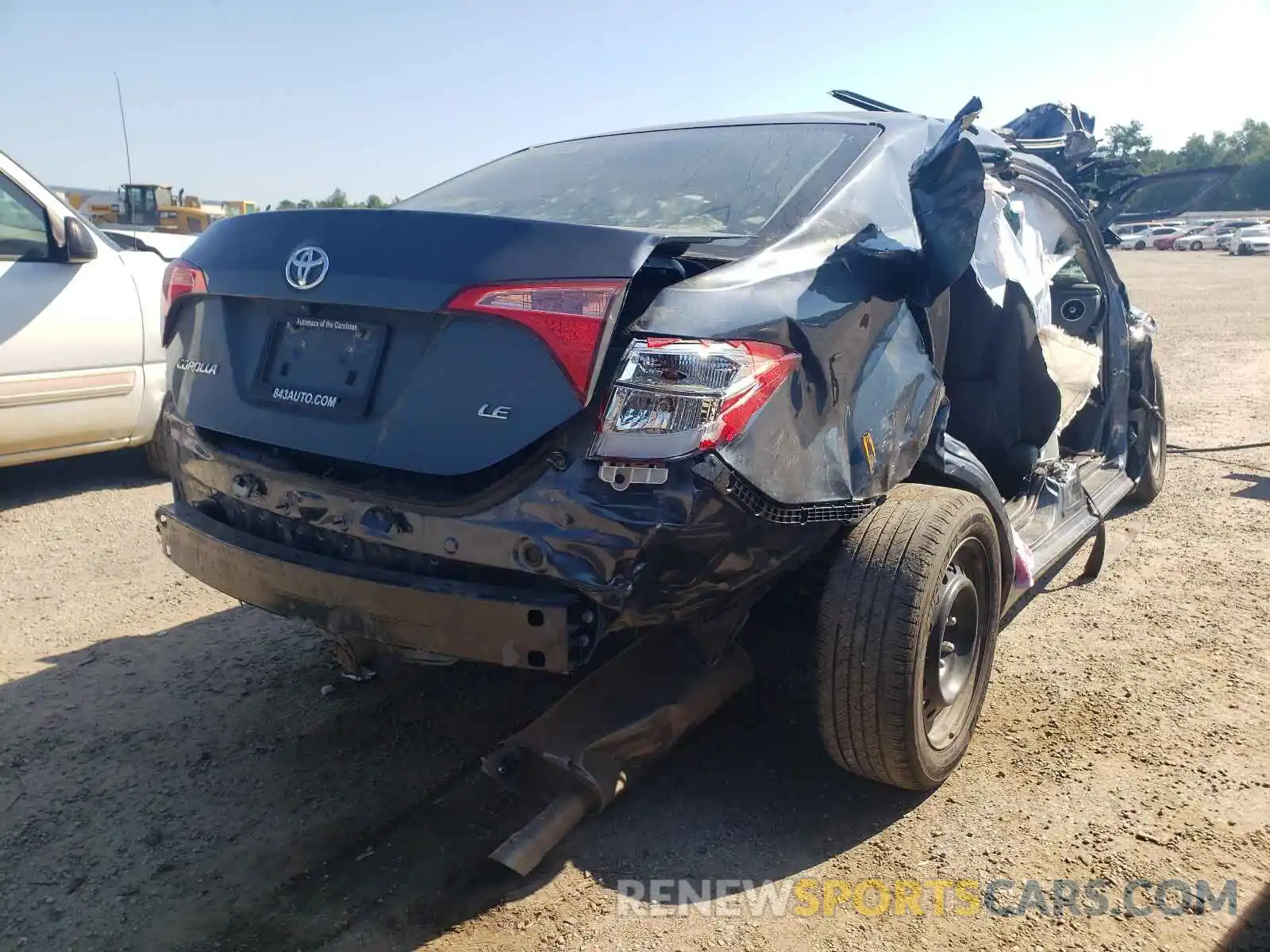 4 Photograph of a damaged car 2T1BURHE3KC246065 TOYOTA COROLLA 2019