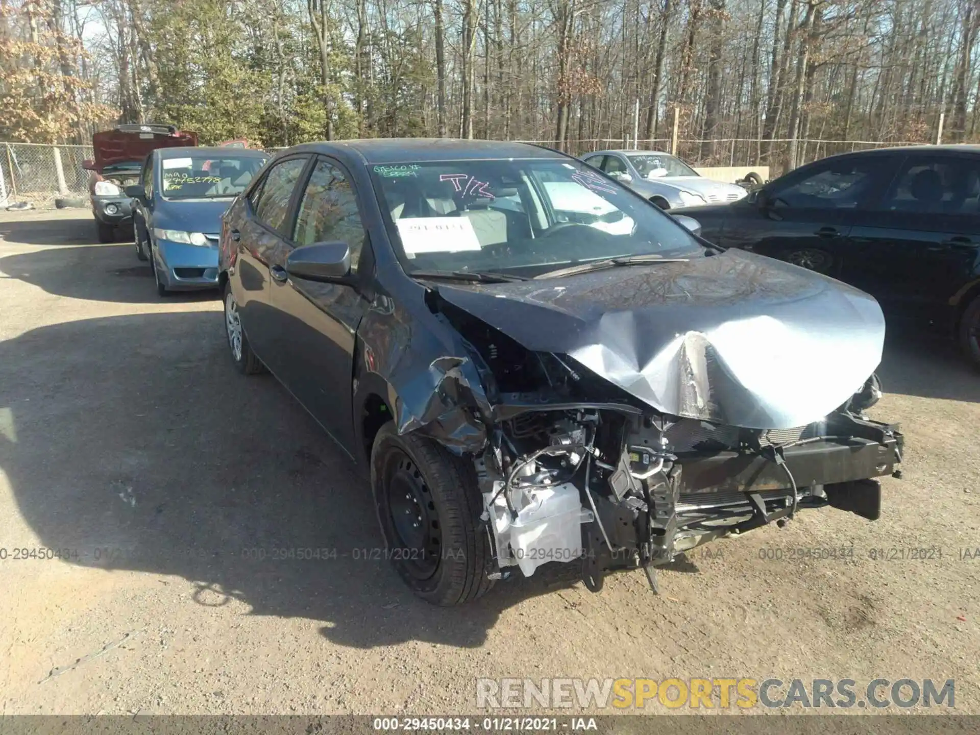 1 Photograph of a damaged car 2T1BURHE4KC126890 TOYOTA COROLLA 2019