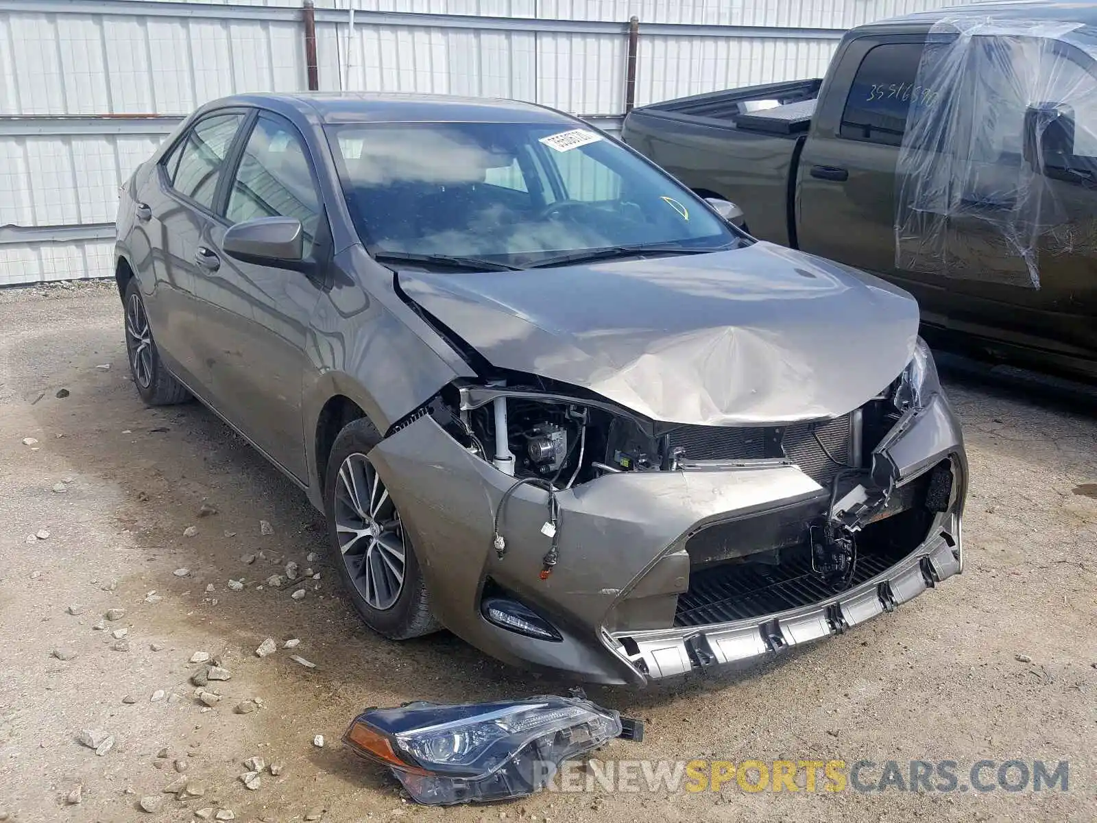 1 Photograph of a damaged car 2T1BURHE4KC127568 TOYOTA COROLLA 2019