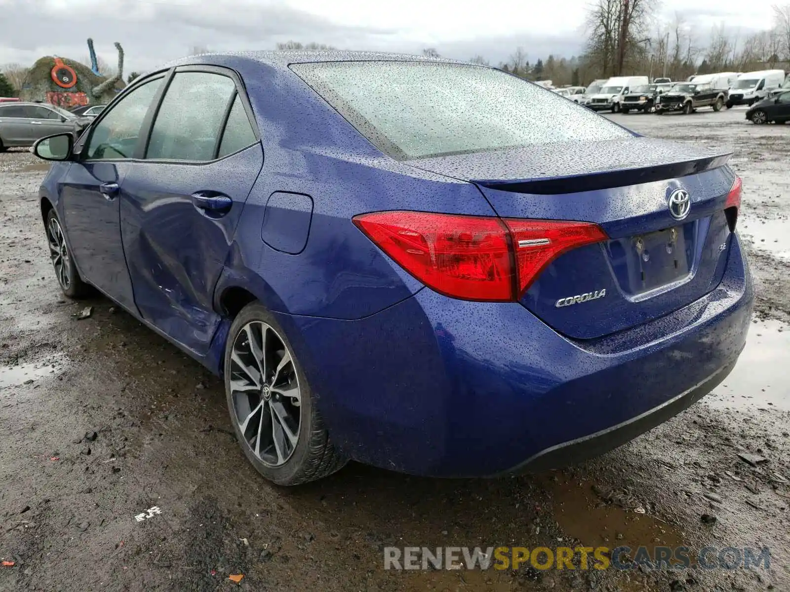 3 Photograph of a damaged car 2T1BURHE4KC127991 TOYOTA COROLLA 2019