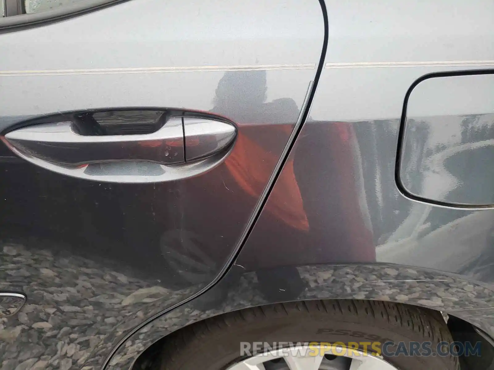 9 Photograph of a damaged car 2T1BURHE4KC129238 TOYOTA COROLLA 2019