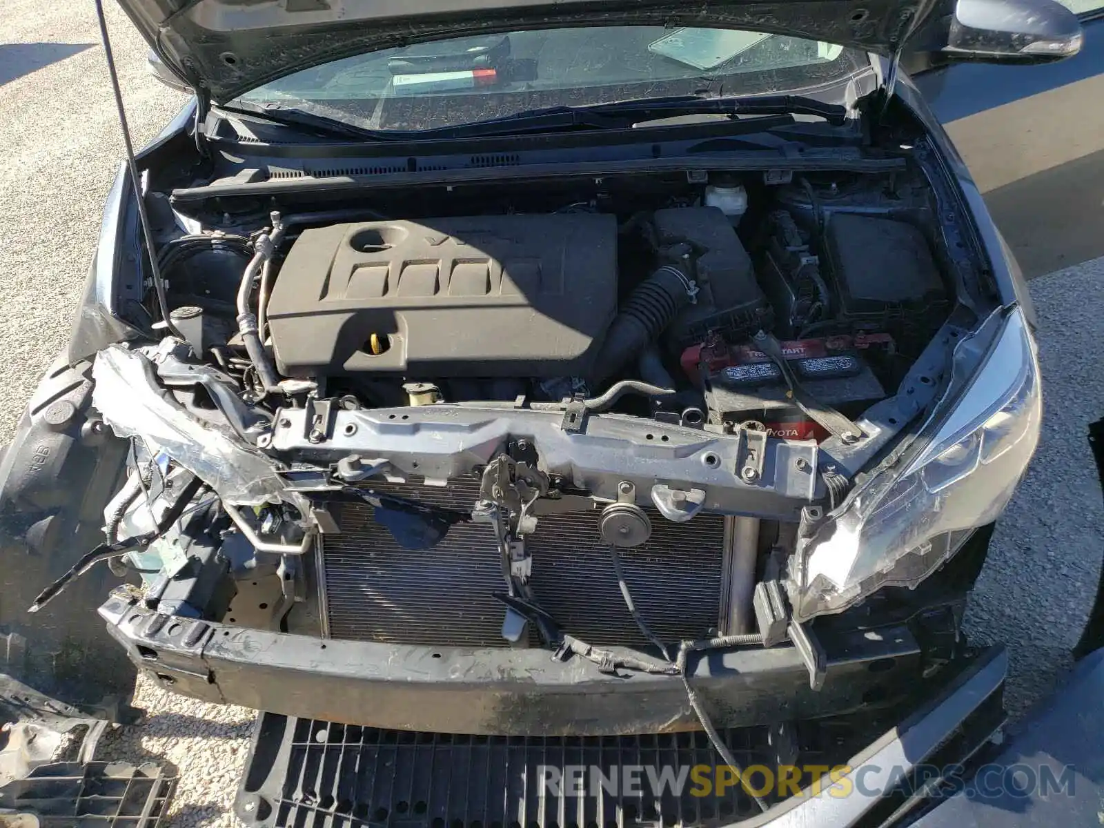7 Photograph of a damaged car 2T1BURHE4KC129613 TOYOTA COROLLA 2019