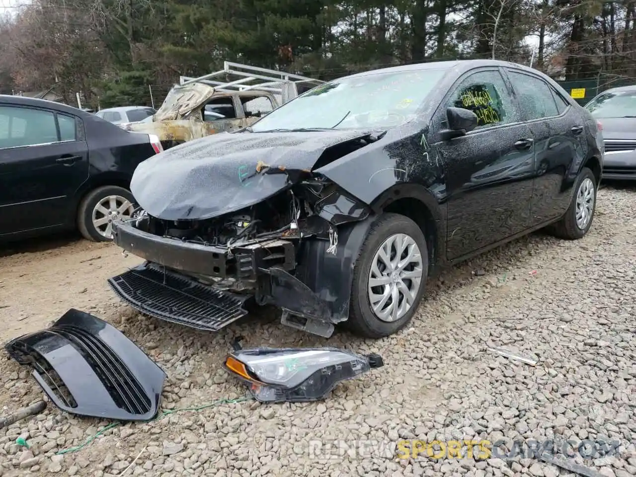 2 Photograph of a damaged car 2T1BURHE4KC129823 TOYOTA COROLLA 2019