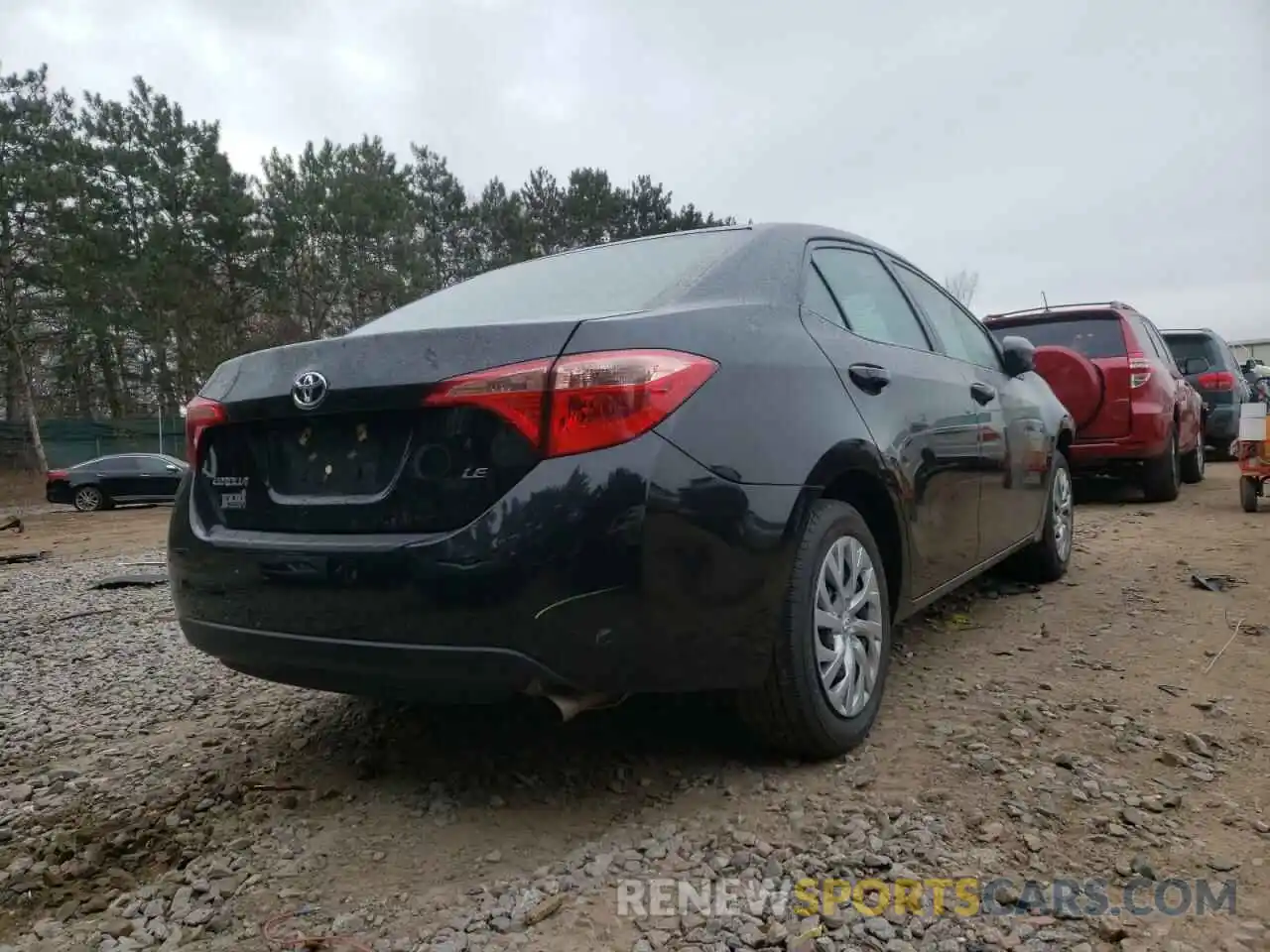 4 Photograph of a damaged car 2T1BURHE4KC129823 TOYOTA COROLLA 2019