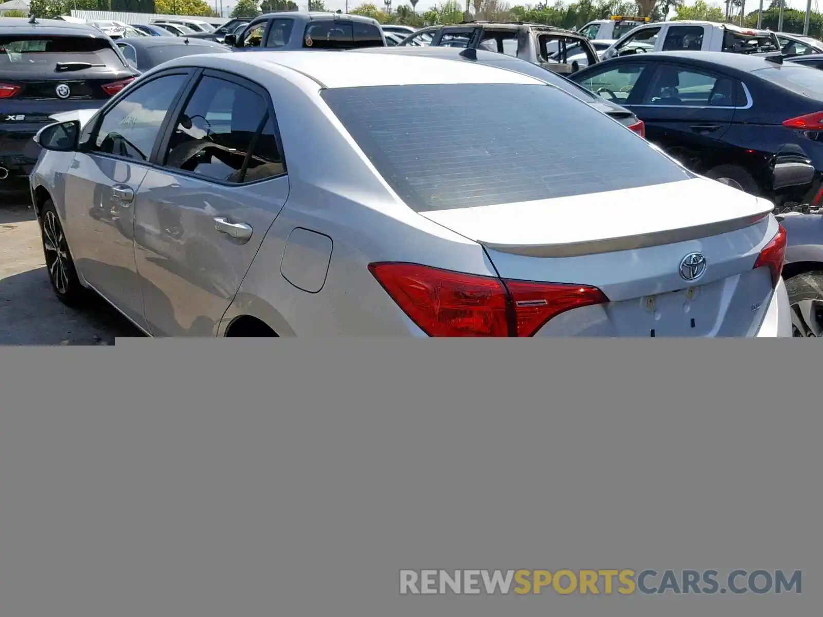 3 Photograph of a damaged car 2T1BURHE4KC130129 TOYOTA COROLLA 2019