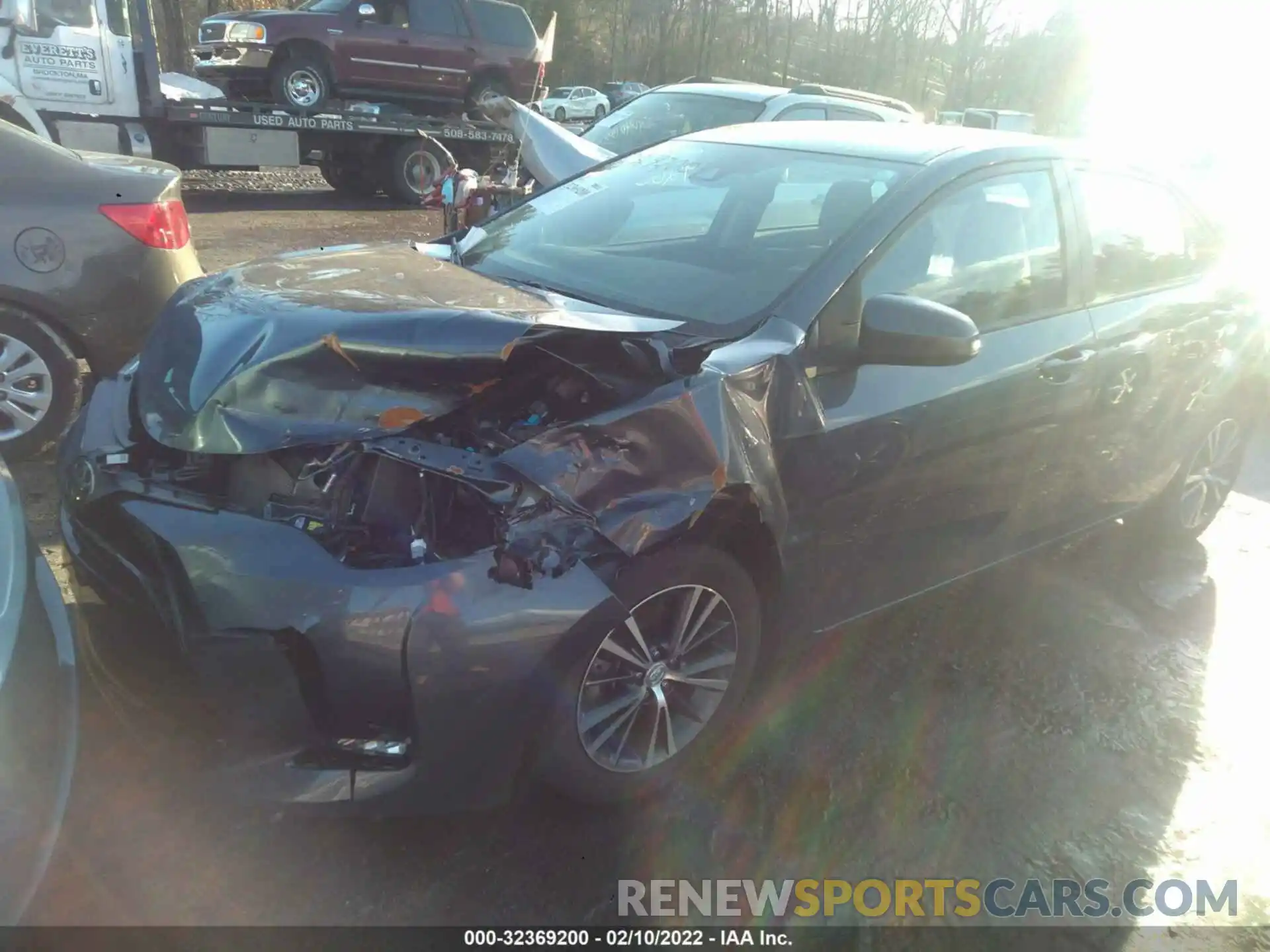 2 Photograph of a damaged car 2T1BURHE4KC130776 TOYOTA COROLLA 2019