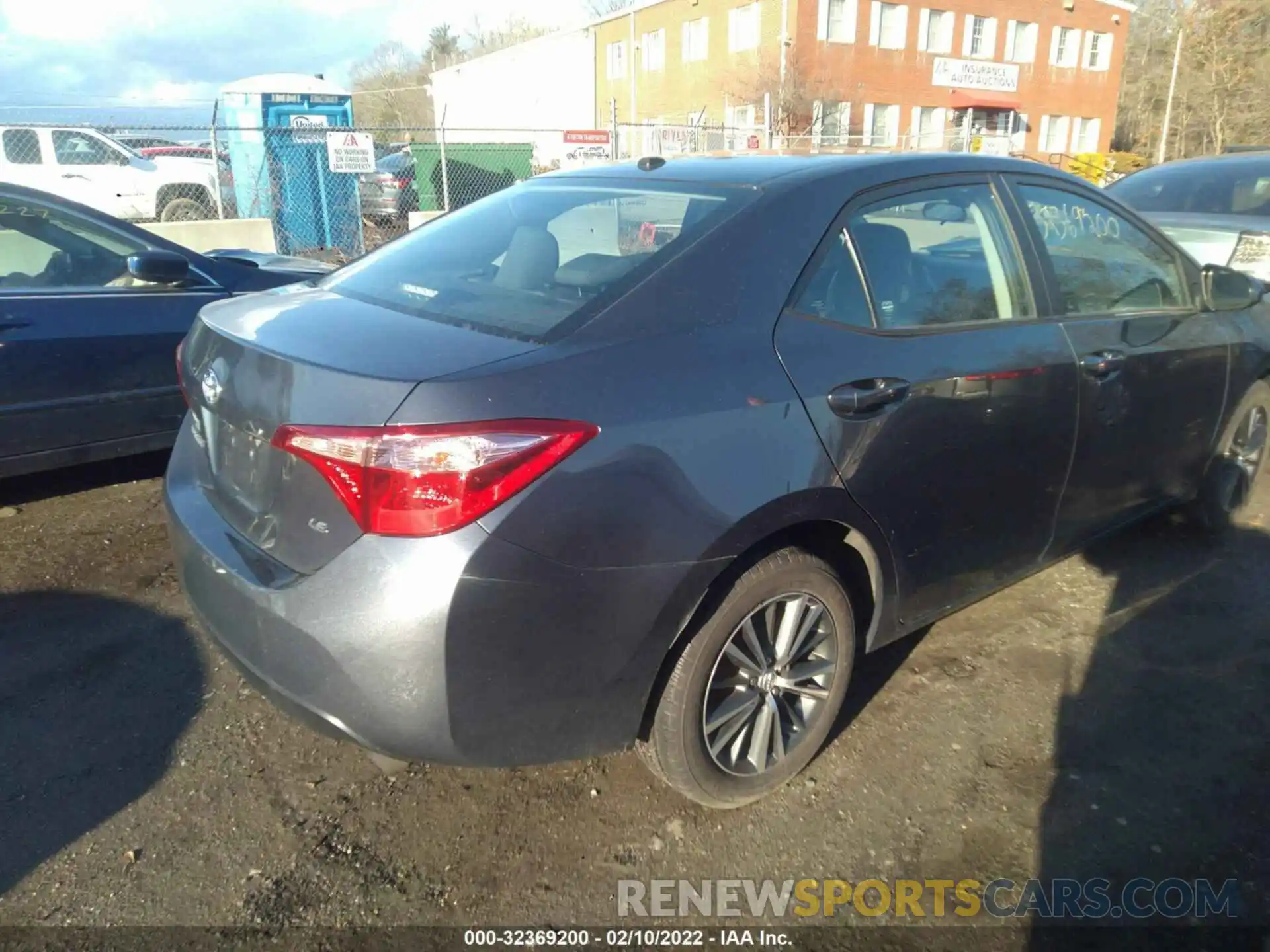 4 Photograph of a damaged car 2T1BURHE4KC130776 TOYOTA COROLLA 2019